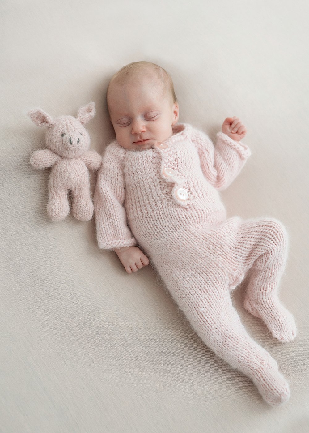 Newborn Photographer