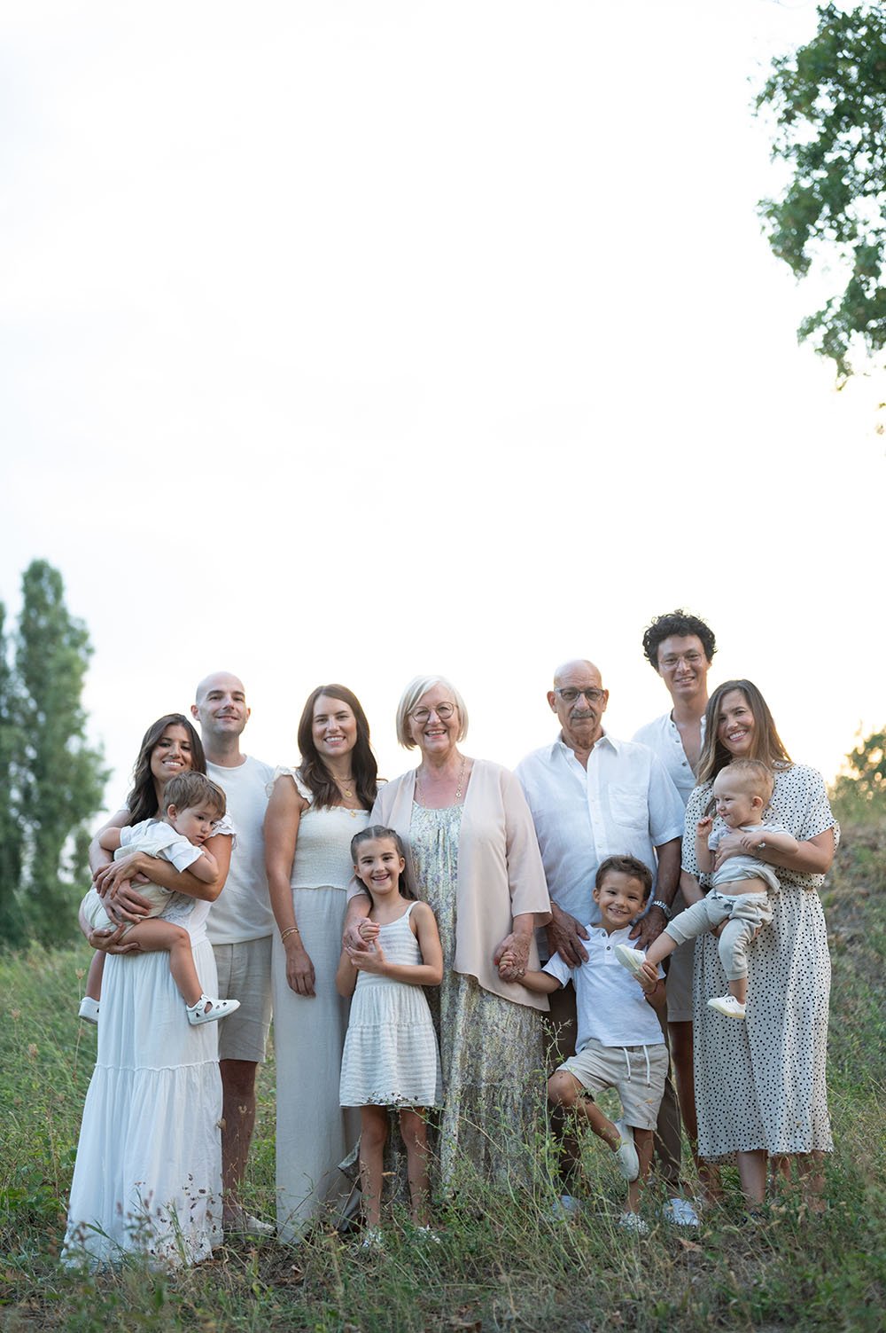 Fotografia famiglia diverse generazioni