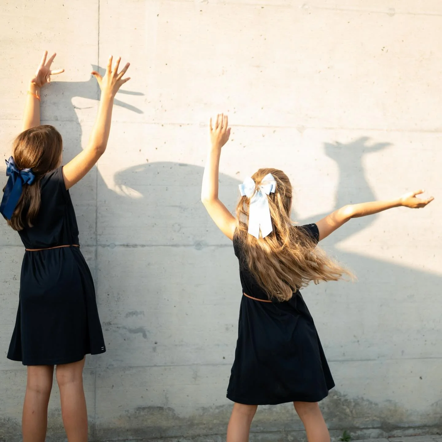 Un servizio fotografico di famiglia con me non &egrave; fatto di pose, ma di voi: &egrave; un racconto.
Sono foto che parlano di chi siete davvero.

#fotografiafamigliare
#ritrattiautentici
#storieinunoScatto