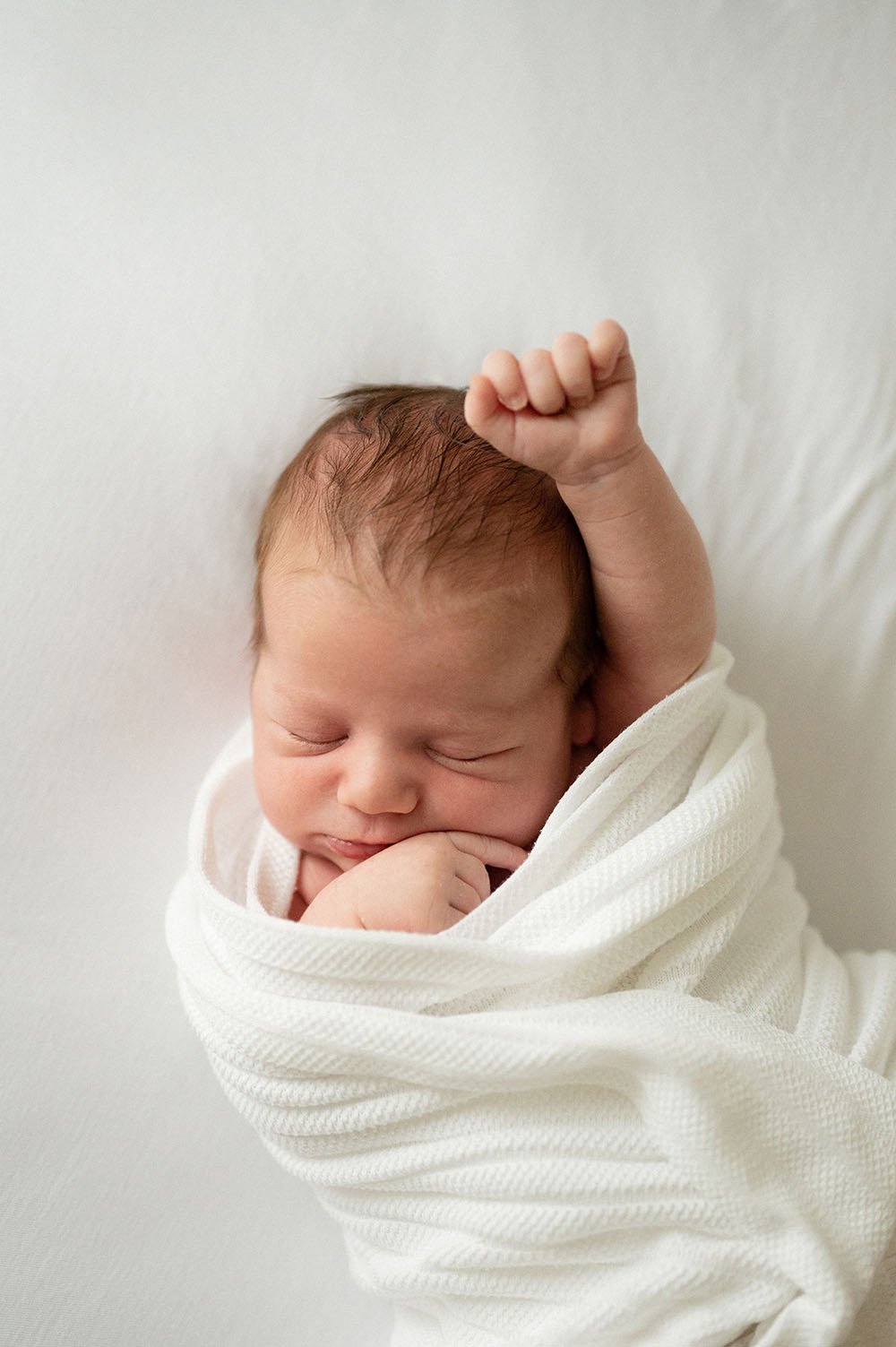 Fotografia neonato posa autentica