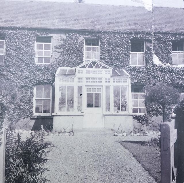 Throwback to how our Main House used to look 😍 #tbt #throwbackthursday #visitireland #staylocal #staycation #arklow #avoca #sheepwalk