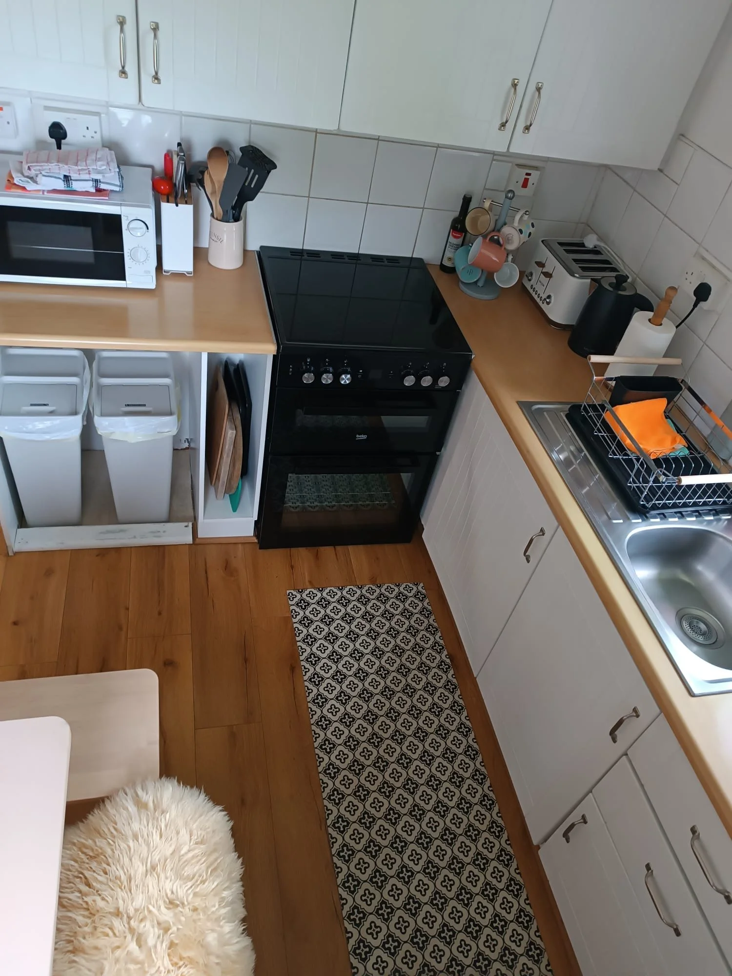 0a5db8b6-40b6-4016-a0e9-2b8c6cce24db.jpg