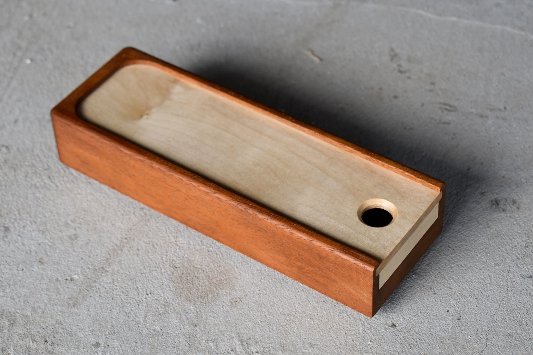 samuel souter - srgs woodwork - pencil case.JPG