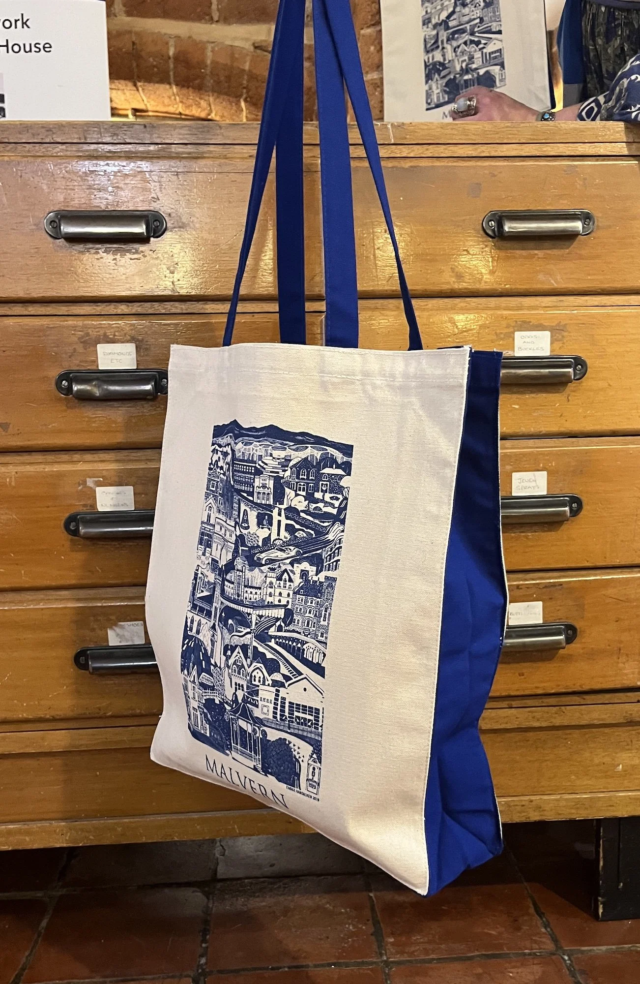 Malvern Tote Bag Side View.JPG