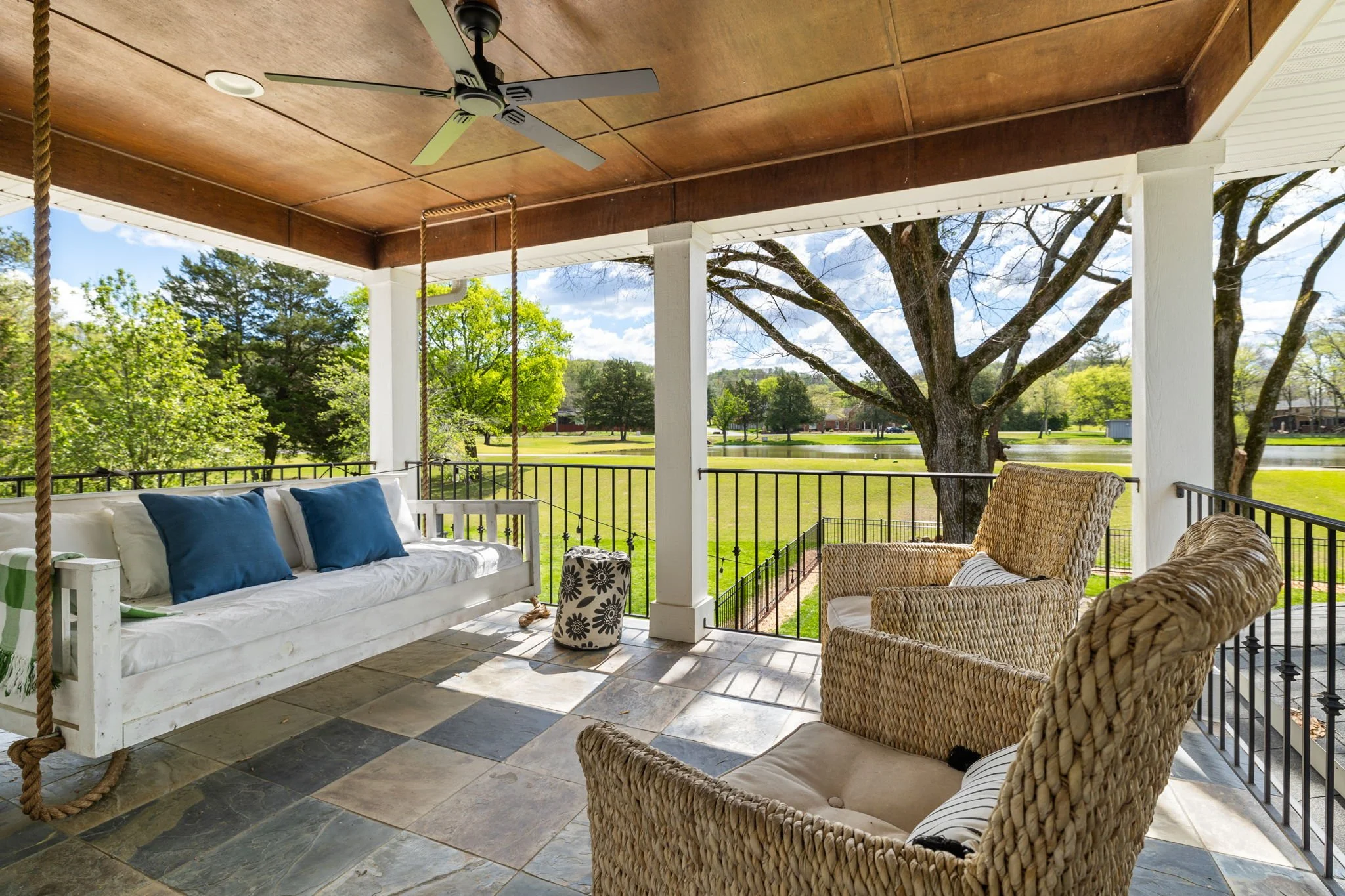 47-web-or-mls-107 N Berwick Ln-47.jpg