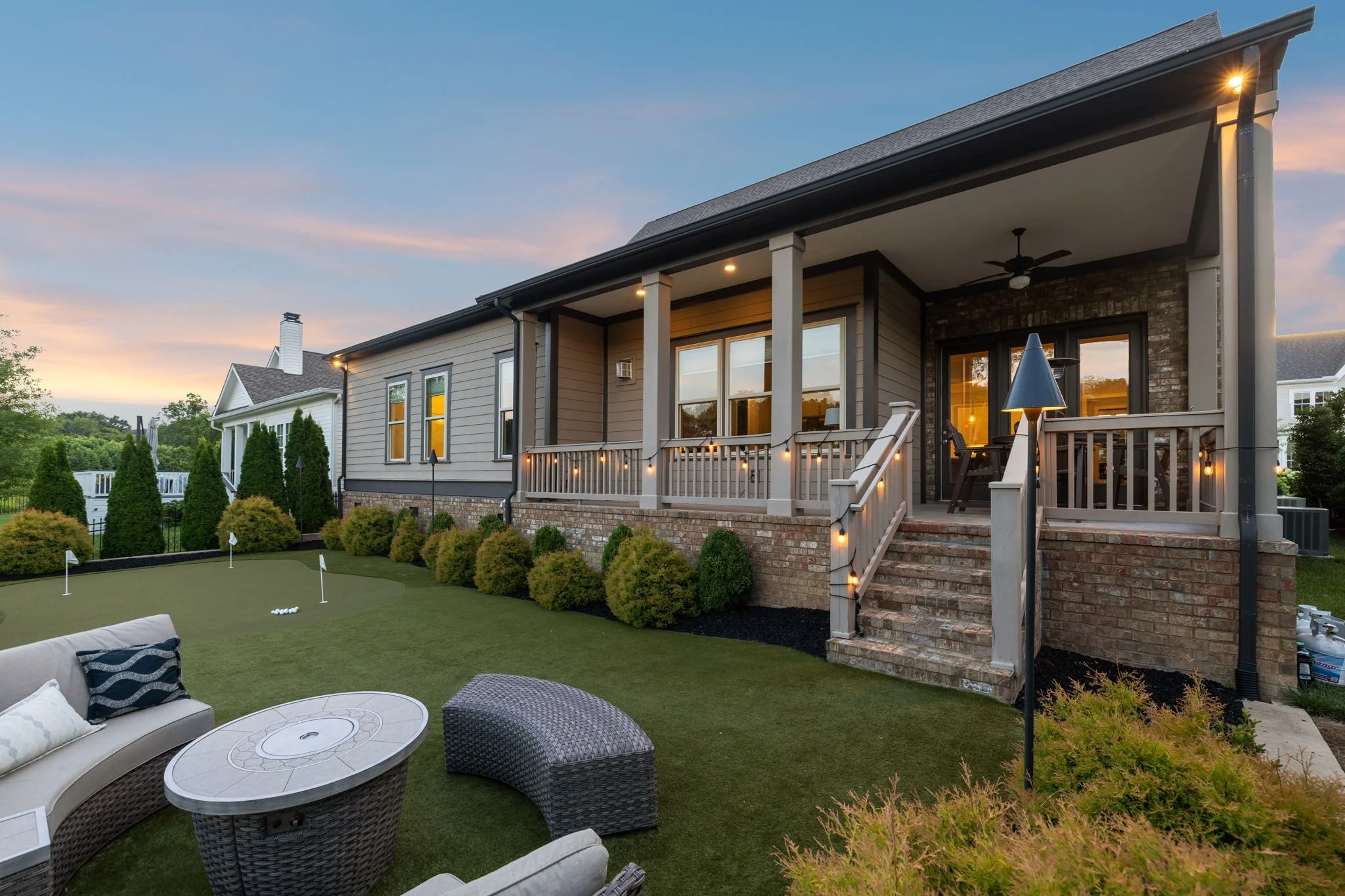 108-web-or-mls-52 Glenrock Dr 008.jpg