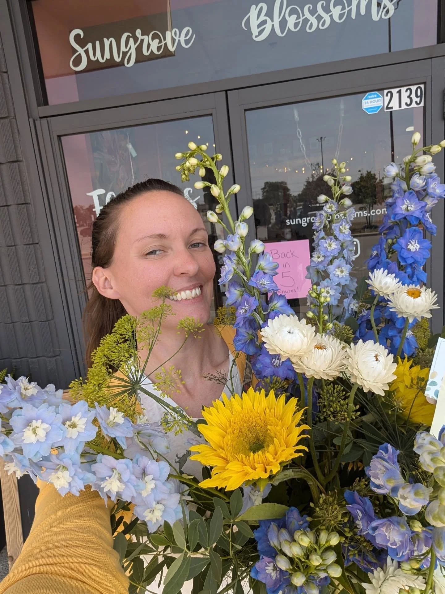 A few flower favorites from July 🌞

All Locally Grown for you with lots of love by @clarissas_homestead and @sungroveblossoms

You can get your hands and eyes on these flowers by ordering online or shopping in store at Westmar Plaza 2139 Buffalo Rd,