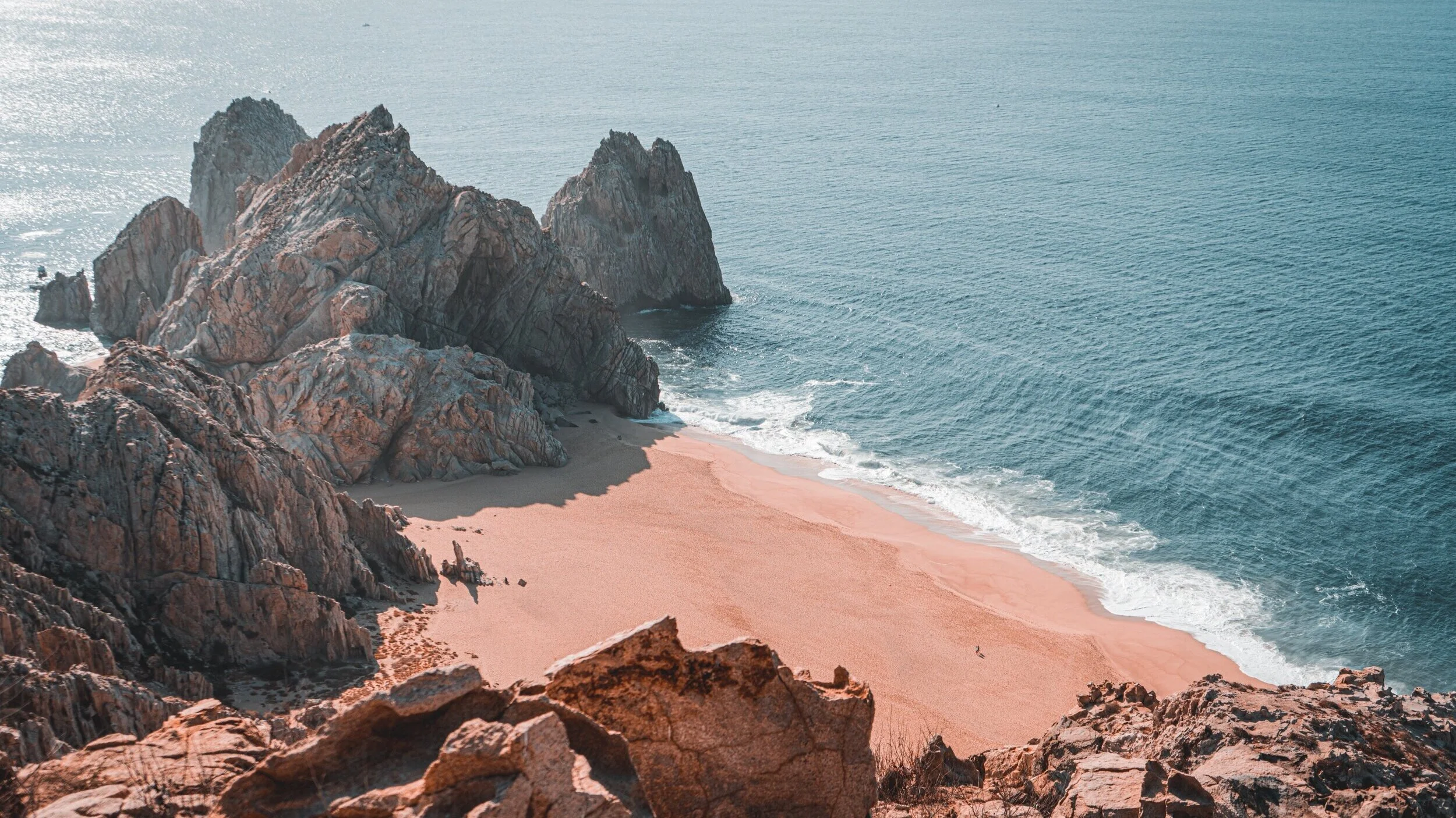 photo-of-rock-formation-near-sea-3364386.jpg