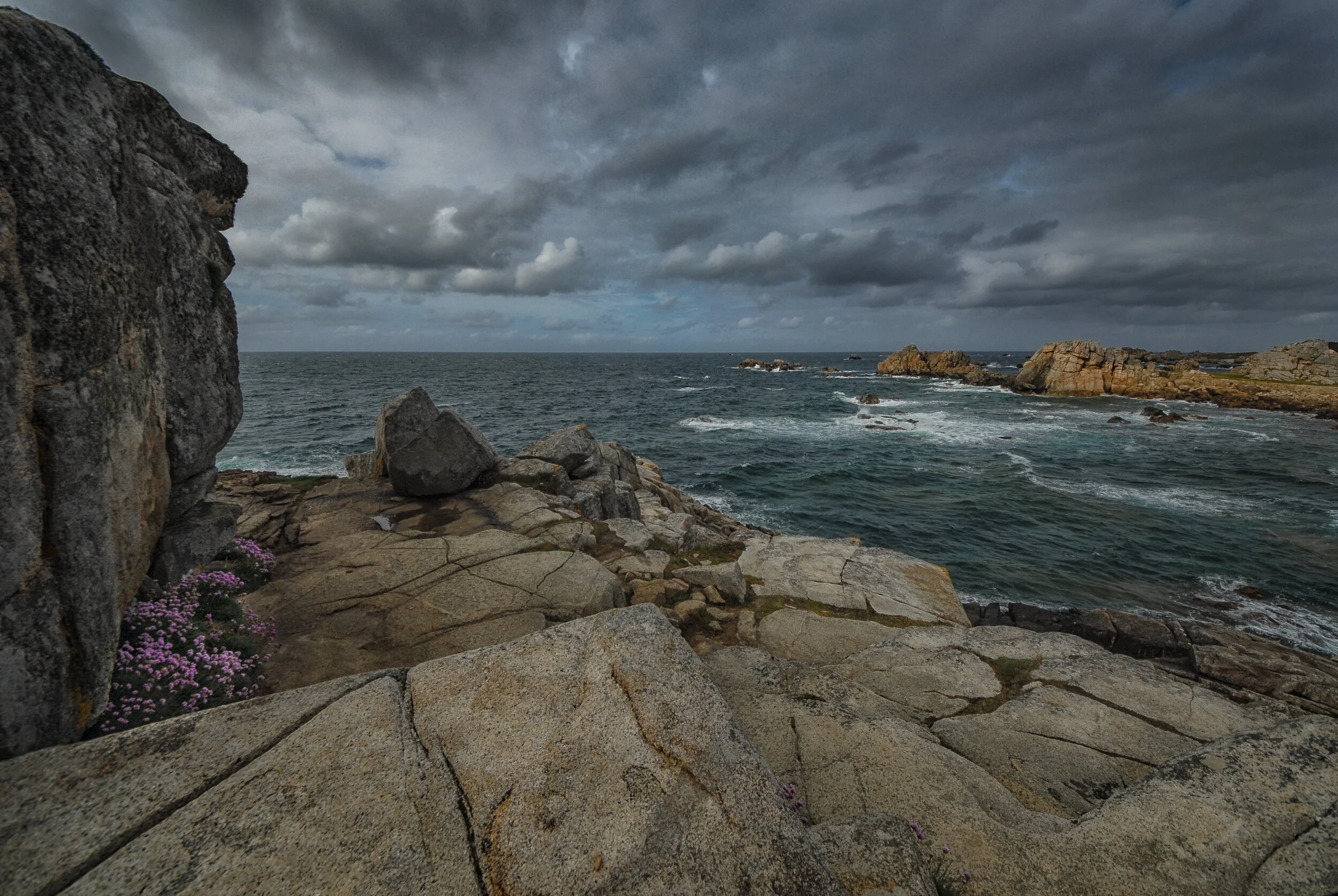 Soiree - Le Gouffre, Plougrescant, Bretagne