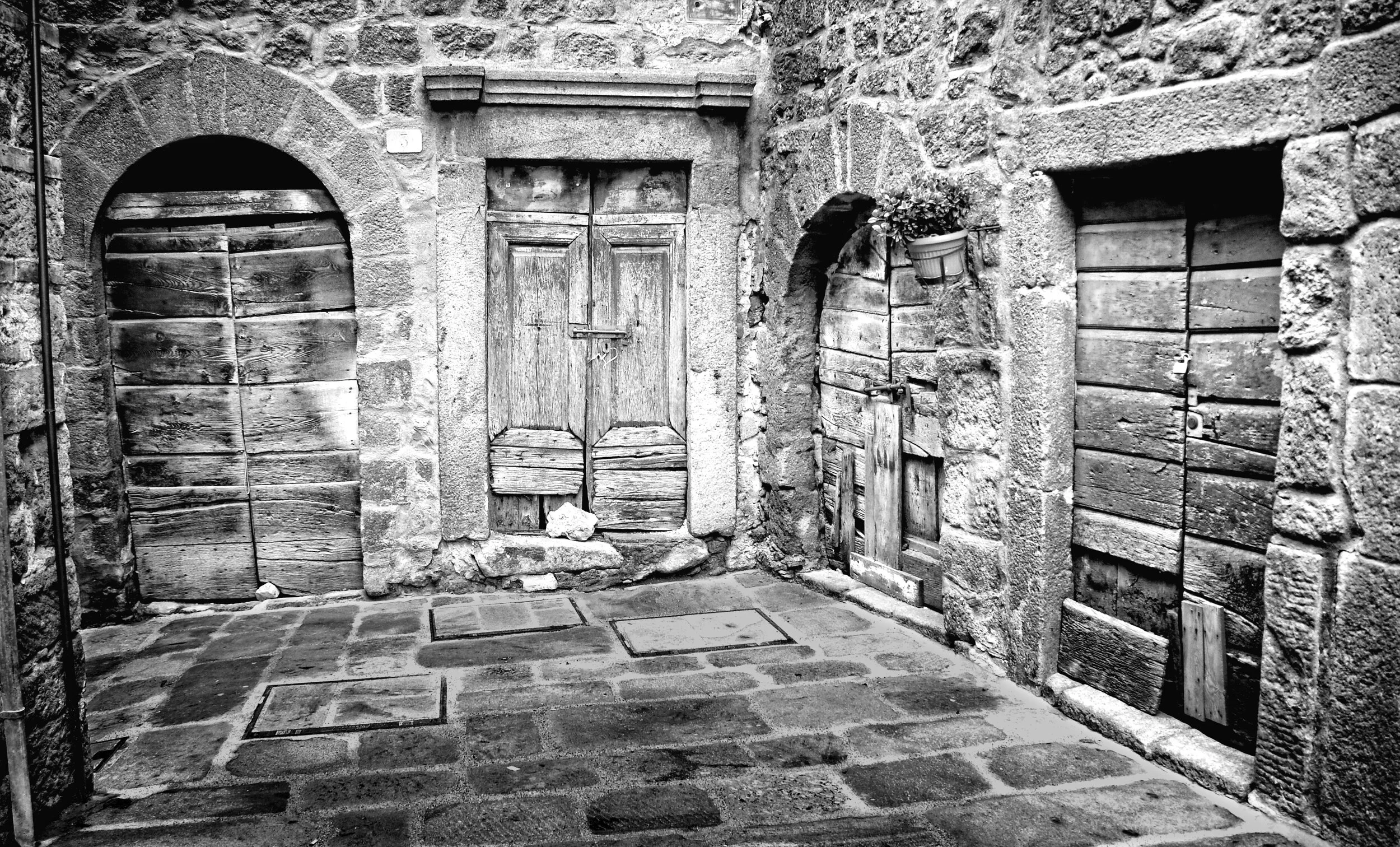 Wieviel Leben.. ? - Abbadia San Salvatore, Italien