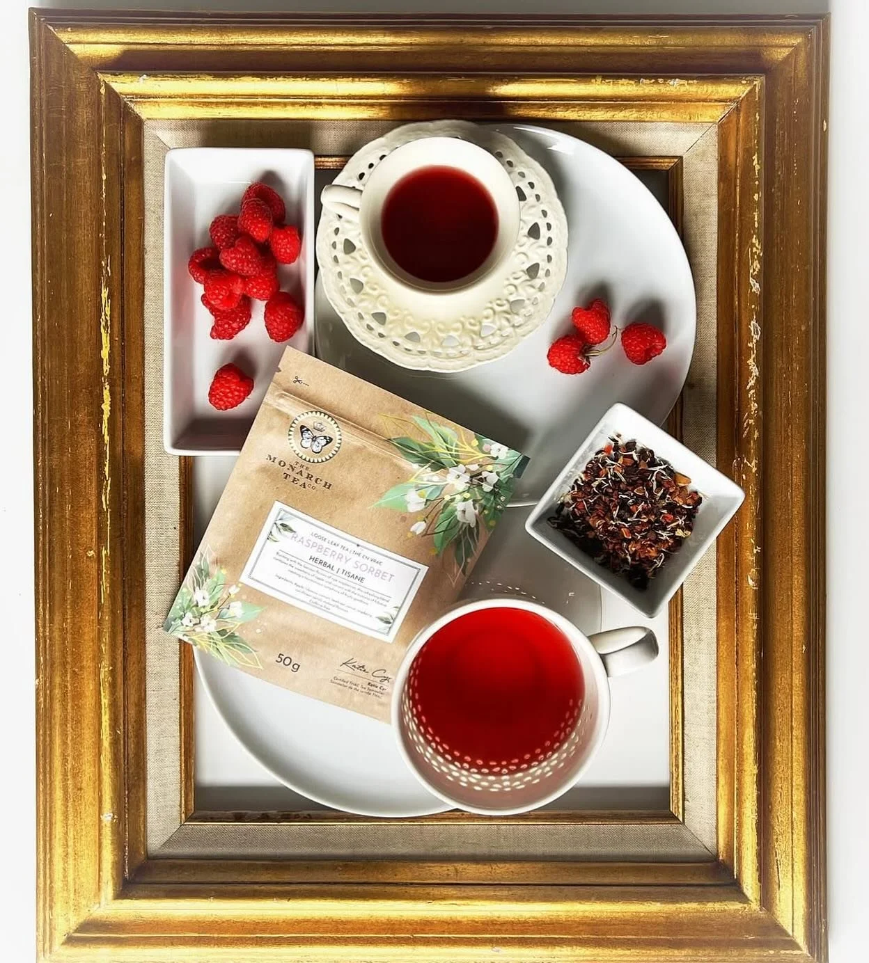 A little Raspberry Sorbet on a hot summers day ☀️🍓🫐

What&rsquo;s in your cup this afternoon?

📸 : @teawithjann 

#tea #teatime #herbaltea #canadianmade #teasommelier #looseleaftea