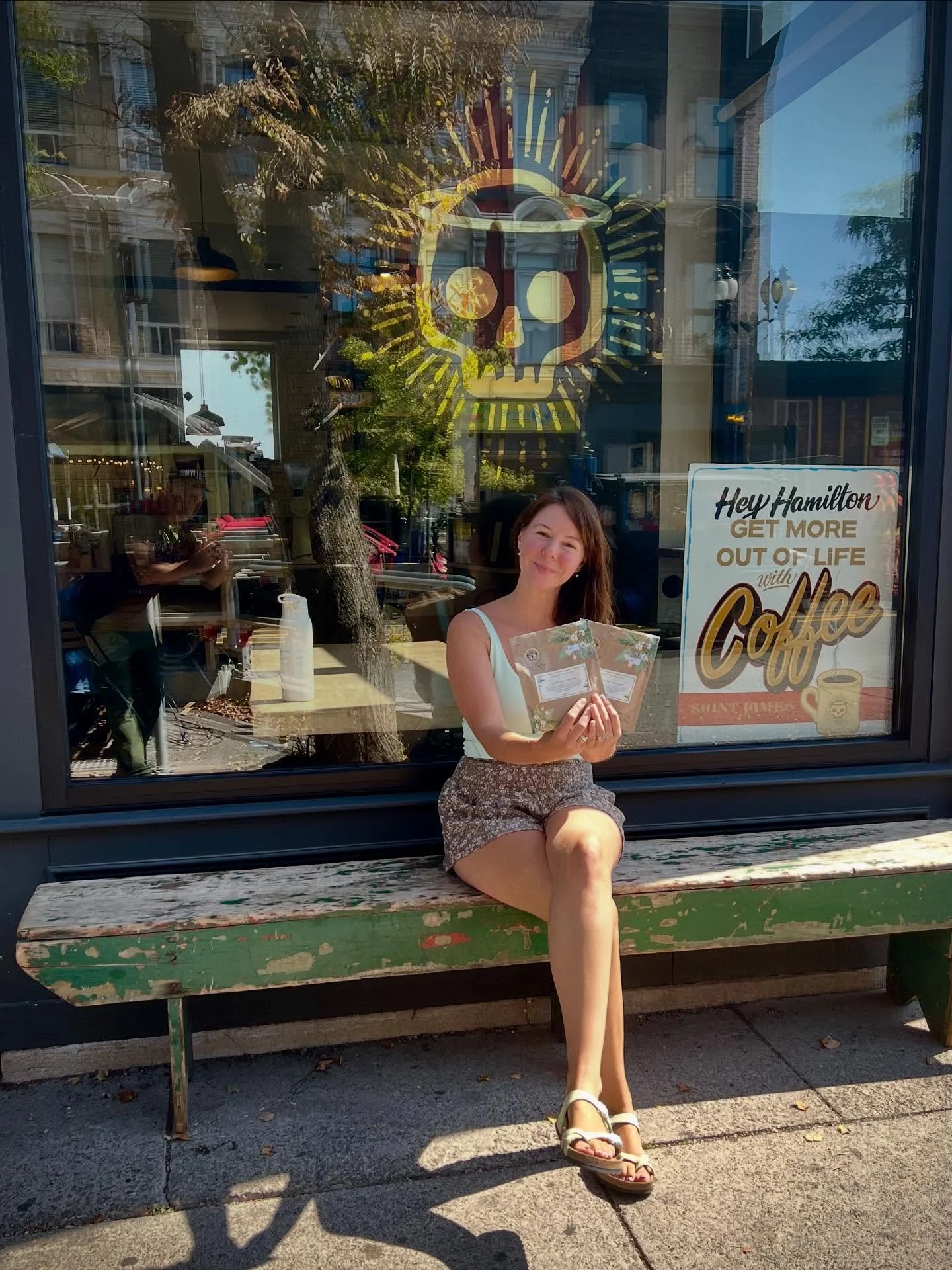 ☕️Stockist Shoutout!☕️

Exploring @supercrawl this weekend in Hamilton? Checkout my favourite place for mind blowing avocado toast and a great cup of tea!

@stjameseatery has our tea by the cup in our bestselling Cream Earl Grey, matcha lattes, Londo