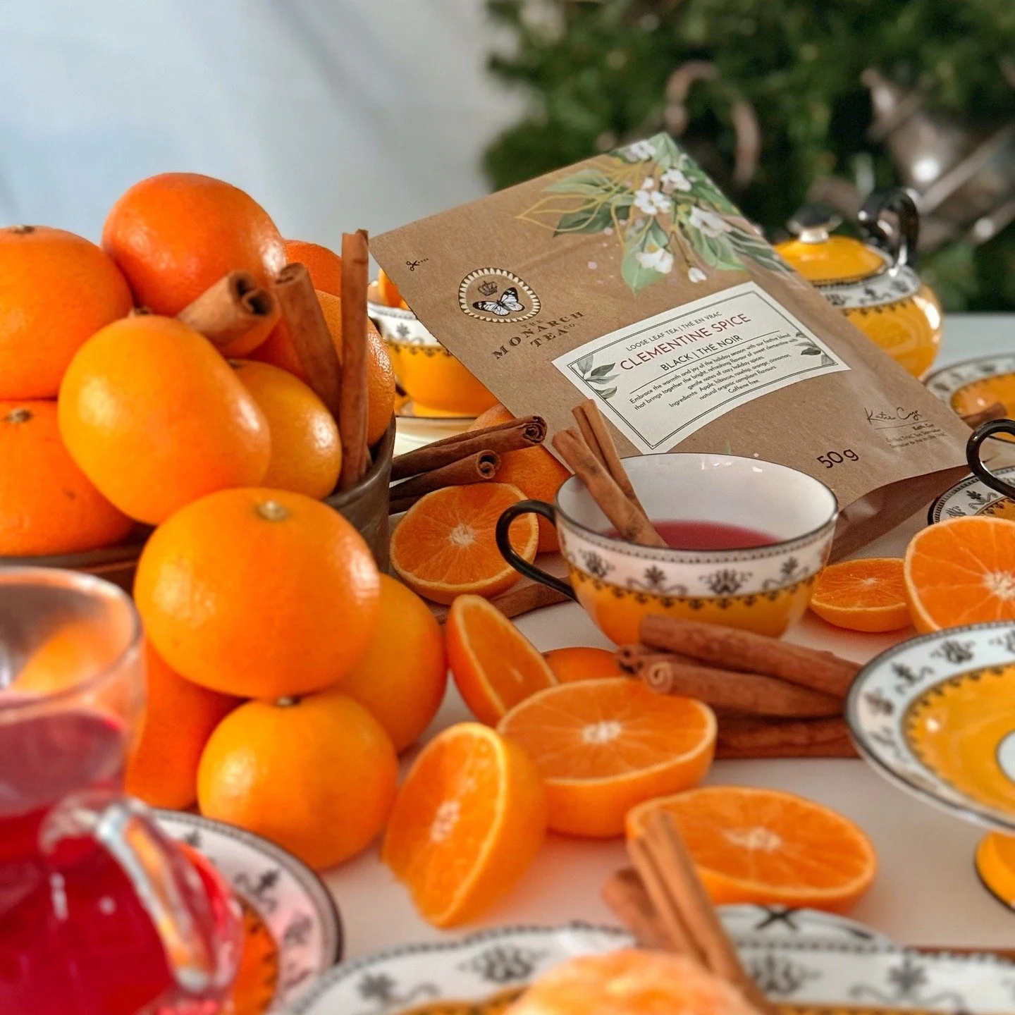 Cold nights call for lots of Clementine Spice with honey ❤️

What's in your cup this evening?

📸: @teawithjann 

#tea #teatime #supportsmallbusiness #canadianmade #holidaytea #clementine