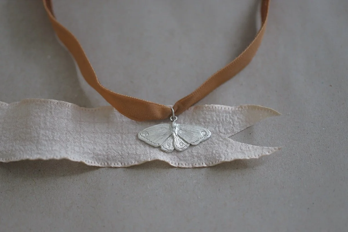 MOTH SIL RIBBON 1.jpg