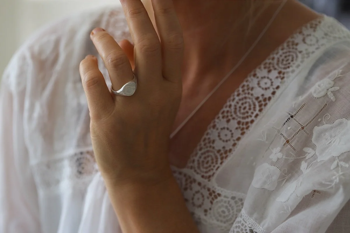 signet silver 3.jpg