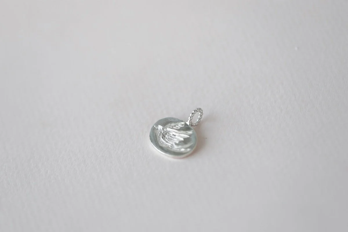 swallow pendnat 2.jpg (Copy)