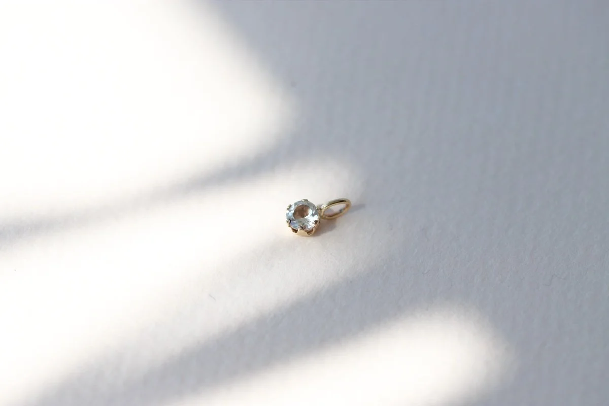 WHITE TOPAZ 24.jpg