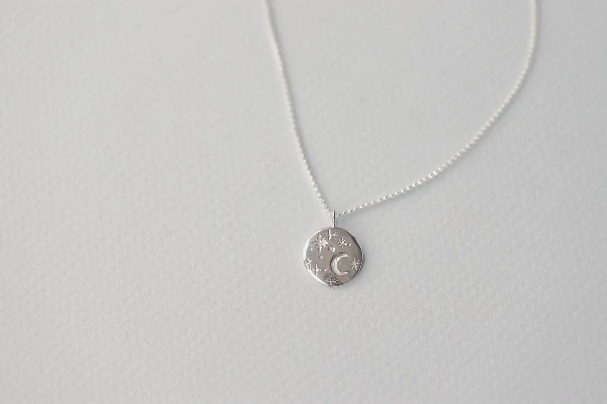 Folklore ~ Dreamer Necklace Silver