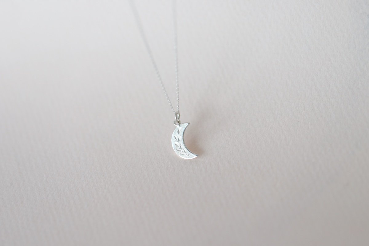 silver crescent moon 4.jpg