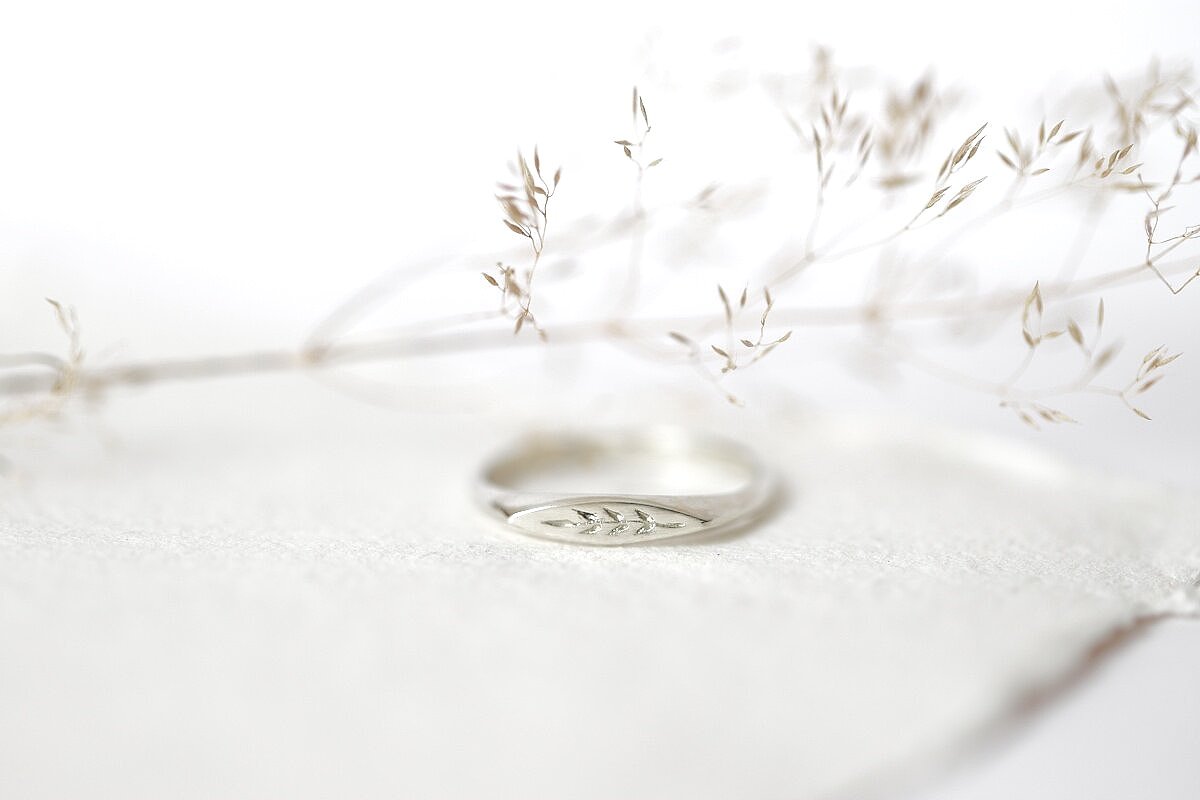 white+gold+field+ring+1.jpg