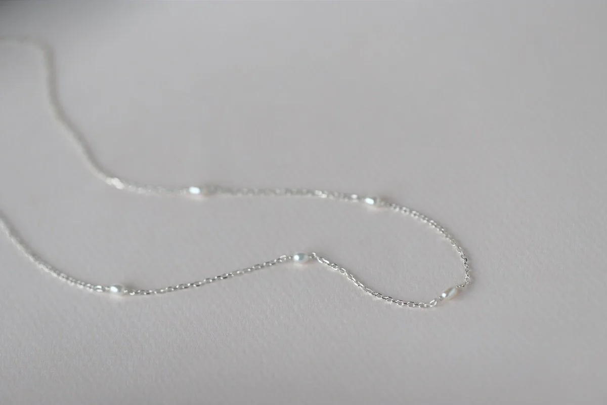 pearl and chain nl 3.jpg