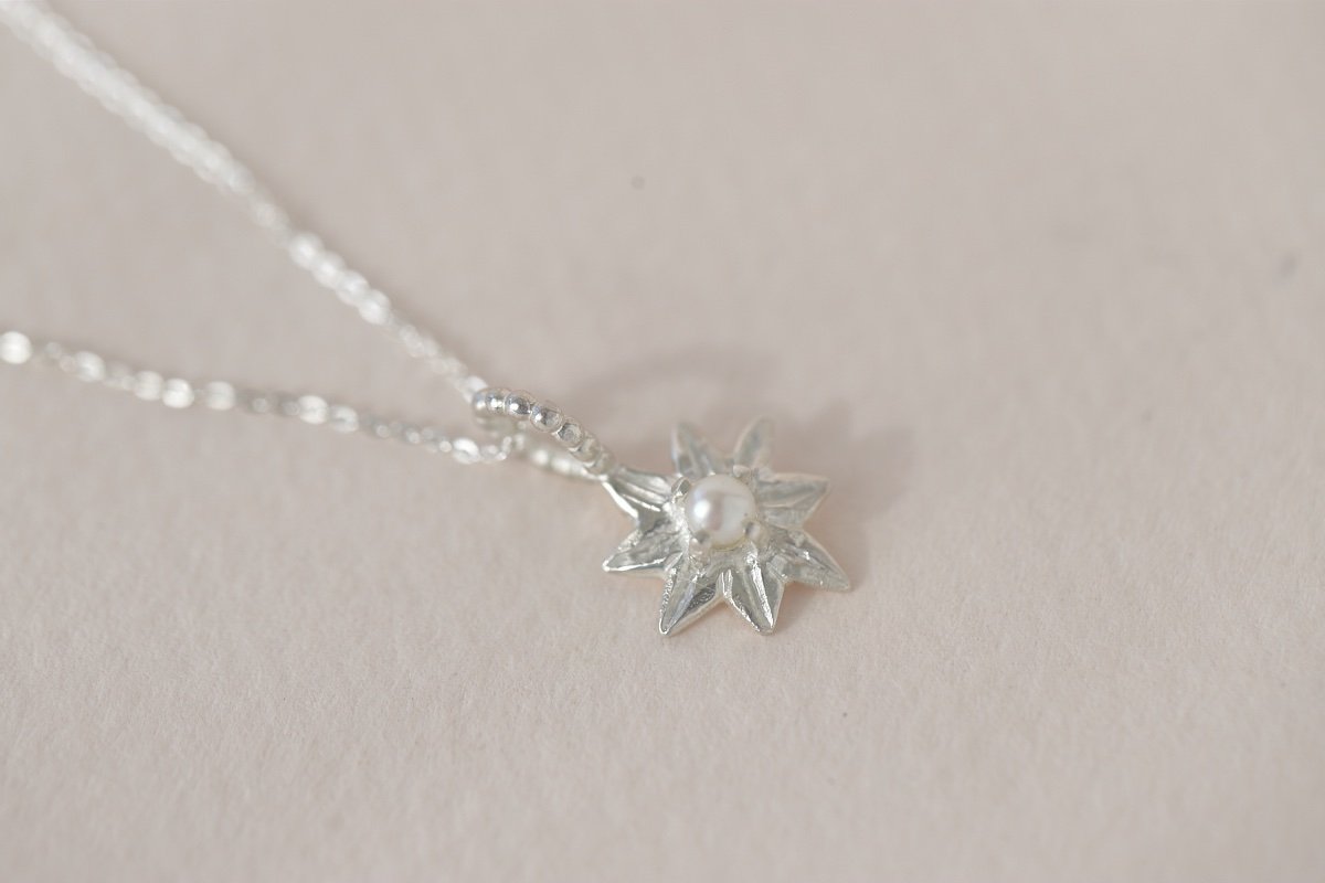 silver pearl star 5.jpg