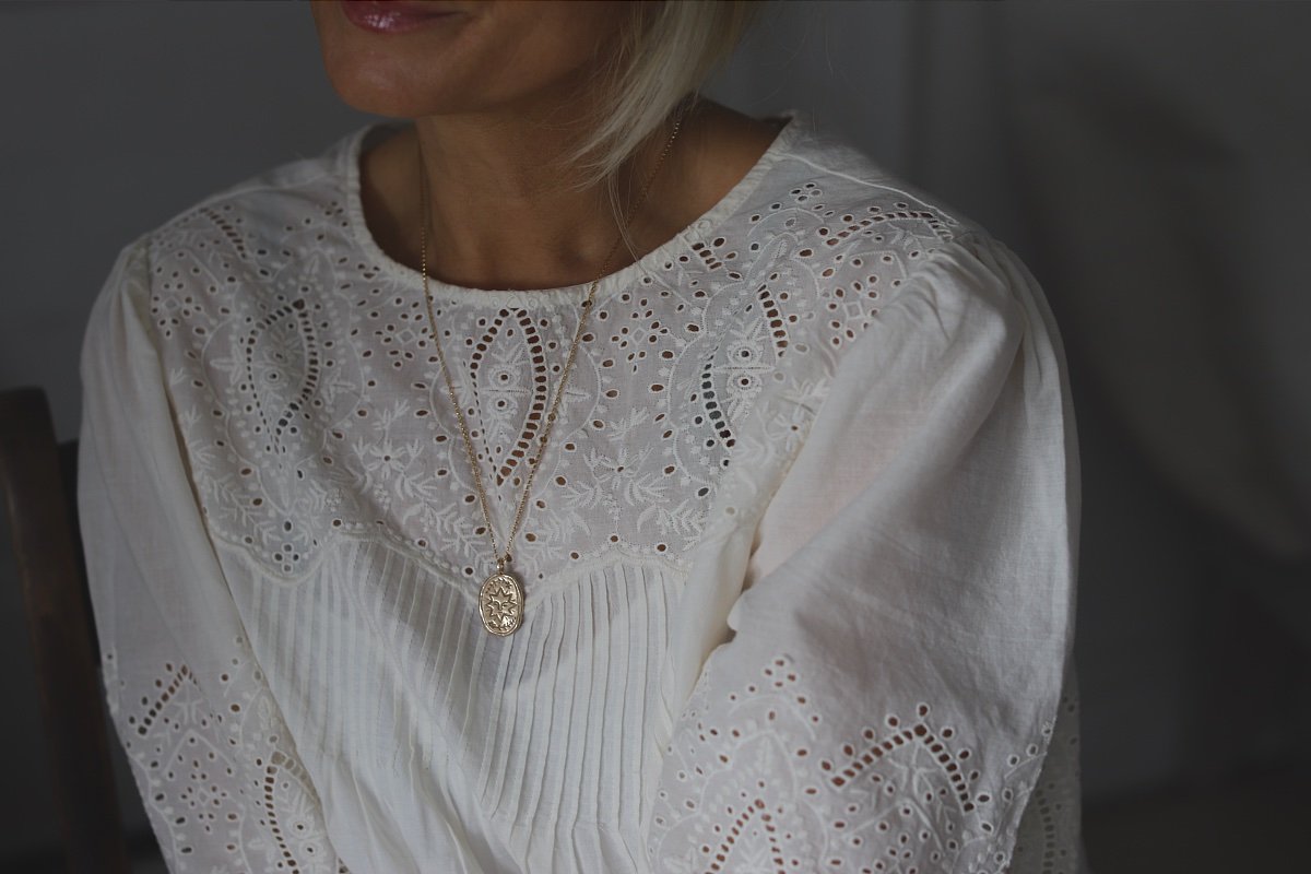 M LITHA BRONZE 5.jpg