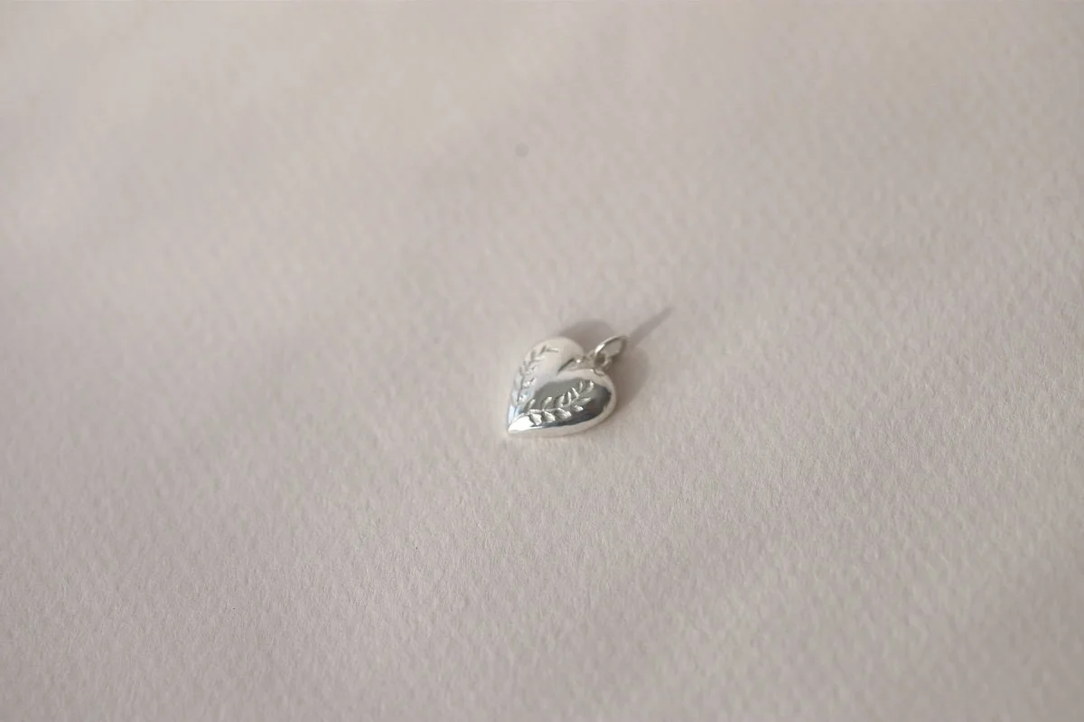 silver heart 1.jpg