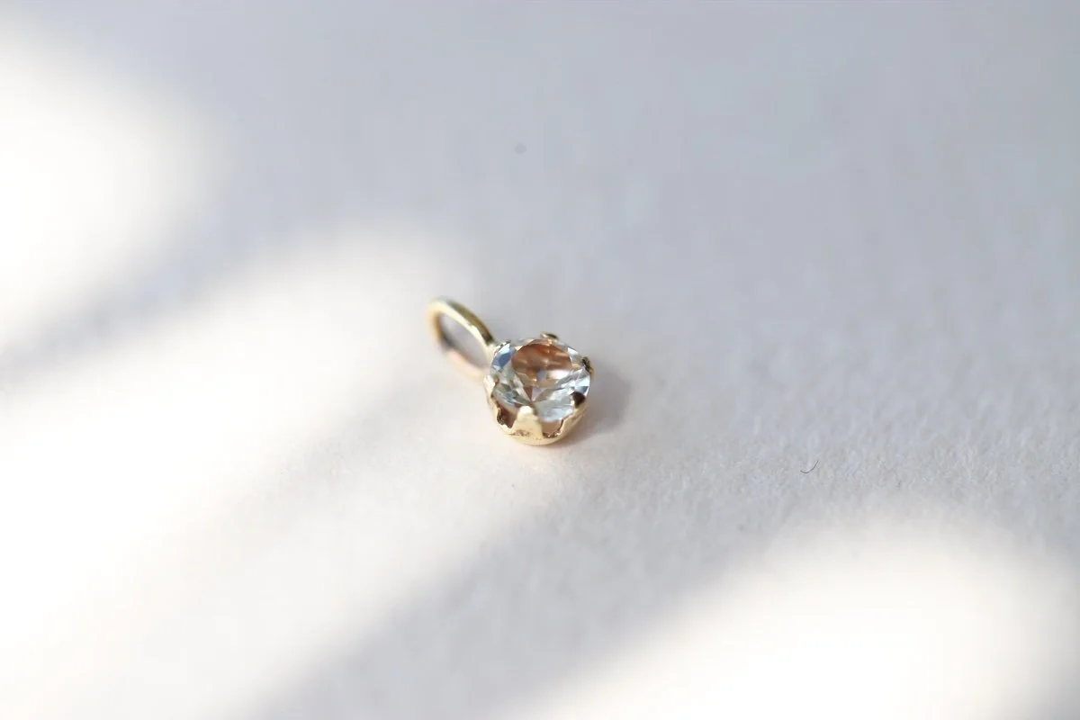 WHITE TOPAZ 23.jpg