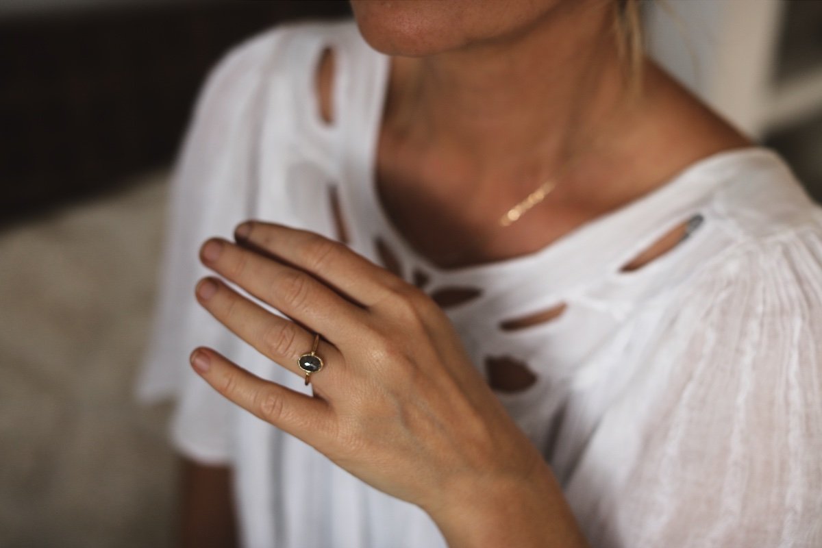 GREY DIAMOND RING MOD 5.jpg