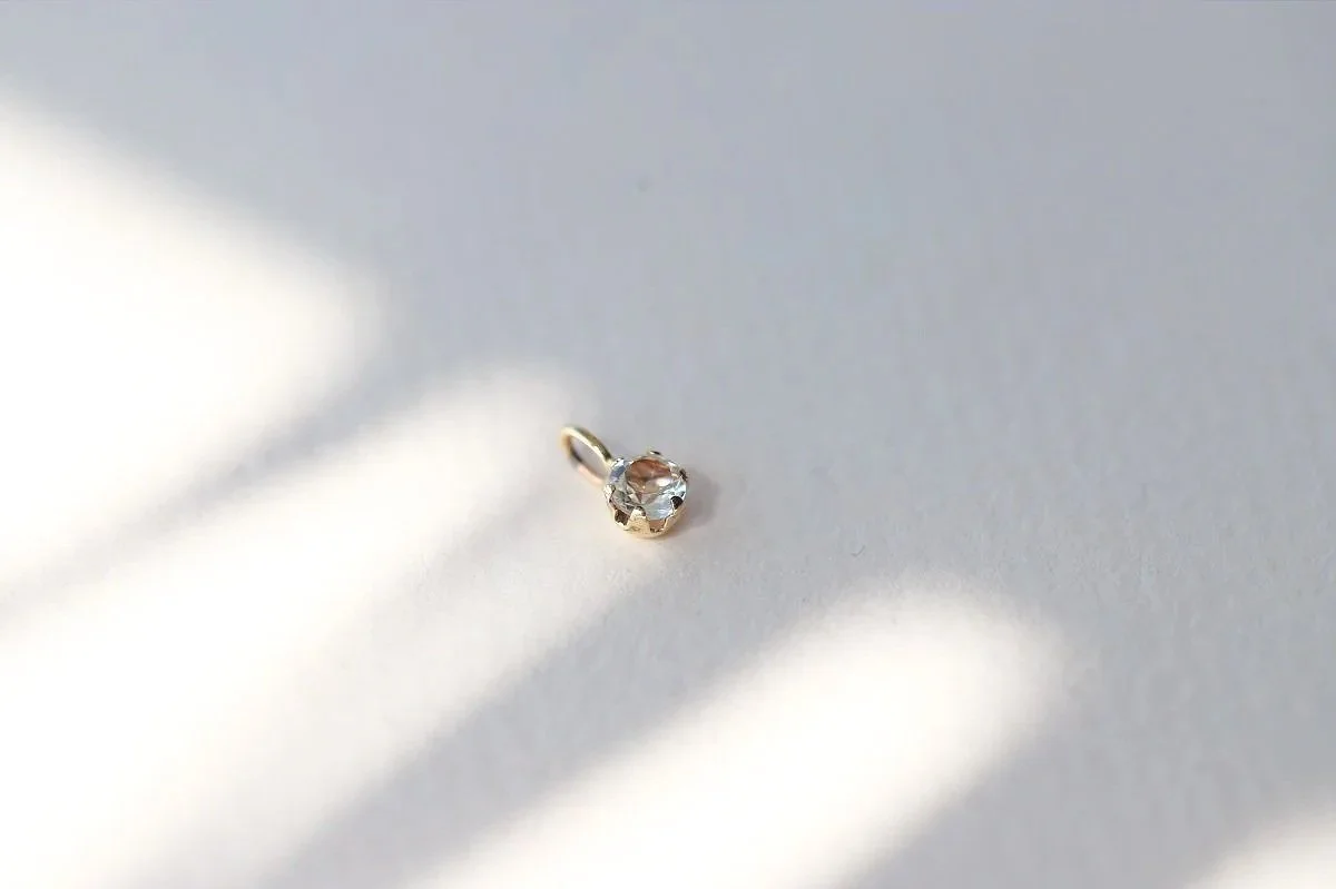 White Topaz Charm, 9ct Gold
