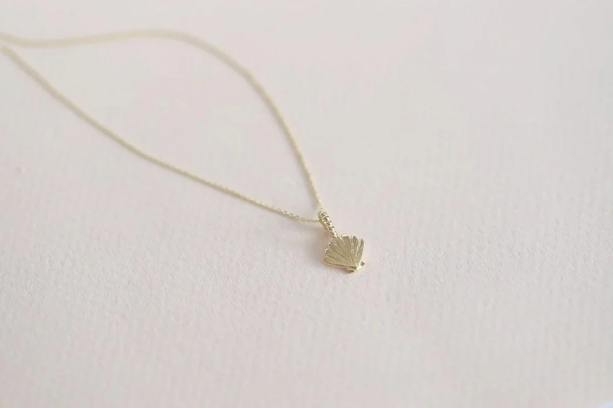 Seaweed ~ 'Maris' Pendant in 9ct solid gold