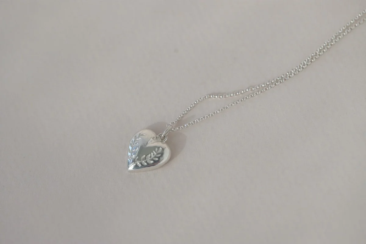 silver heart 4.jpg
