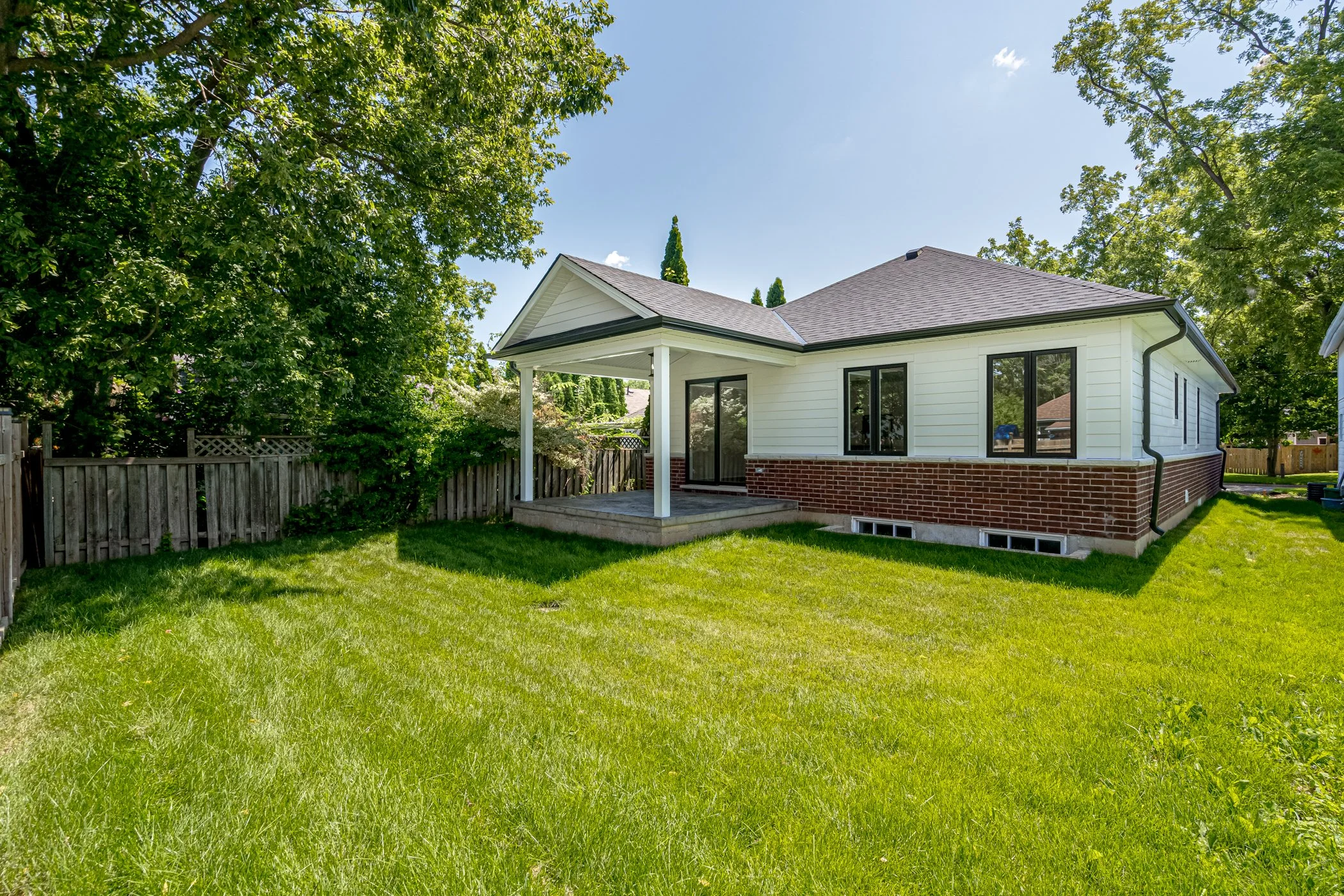 13 Charles St  APi360 web-74.jpg