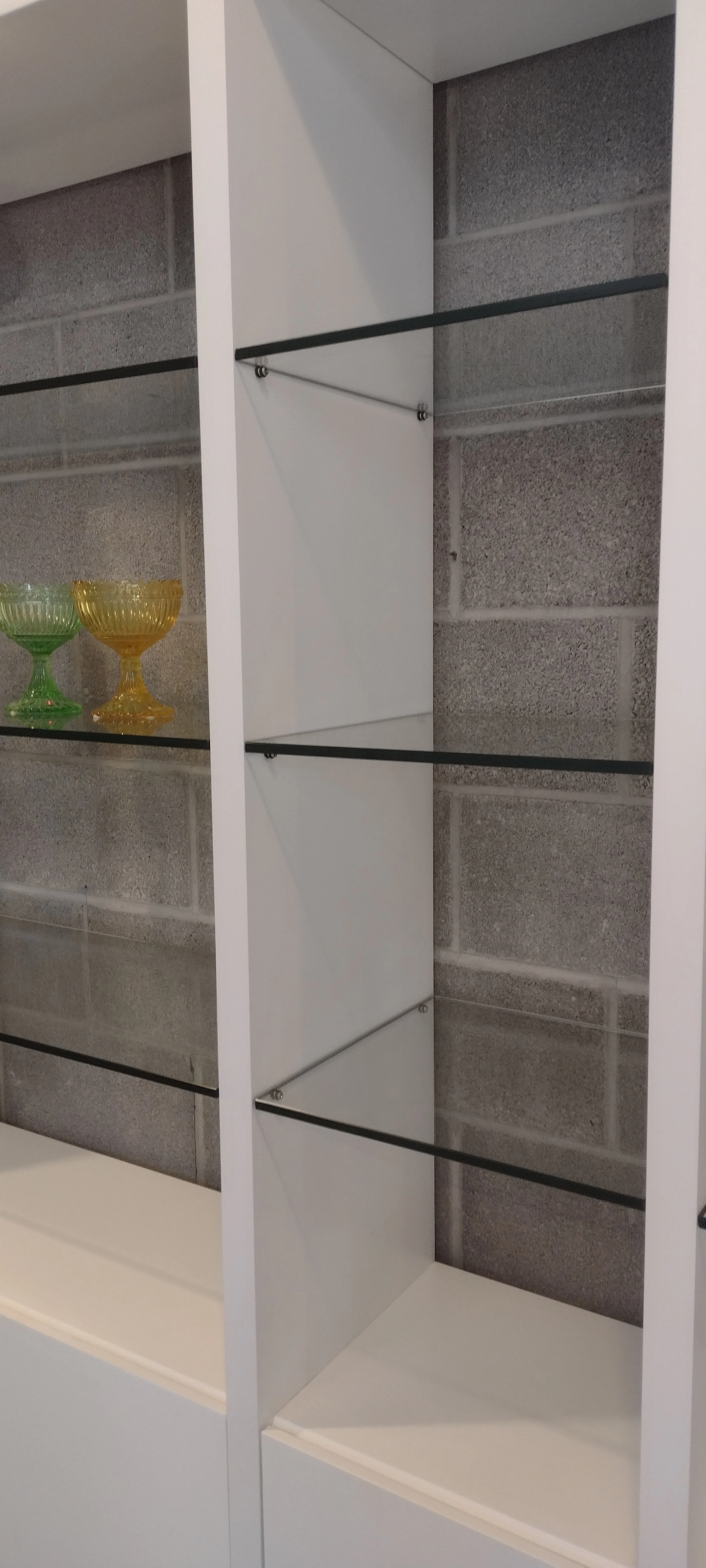 BDI-LinearShelves3.jpg