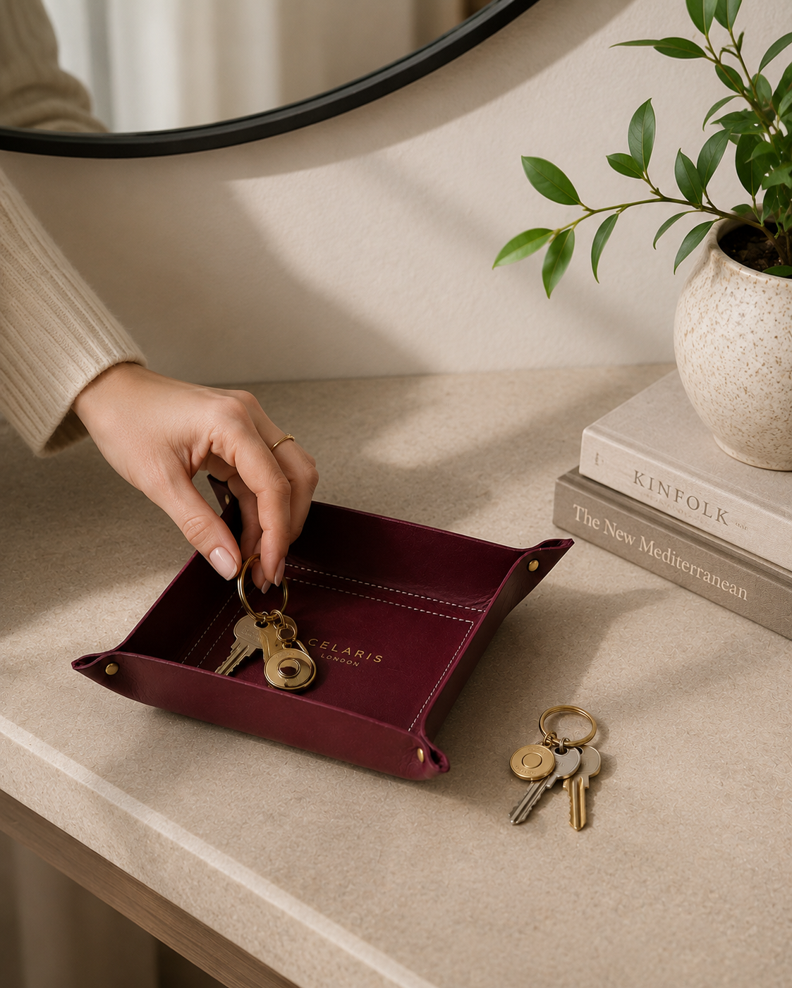 VALET TRAYS