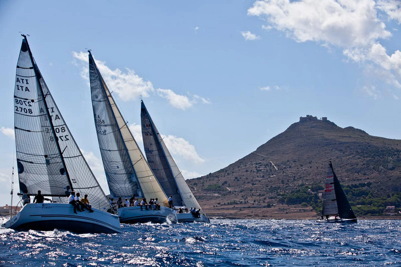 Sailing © Andrea Kim Mariani 015.JPG