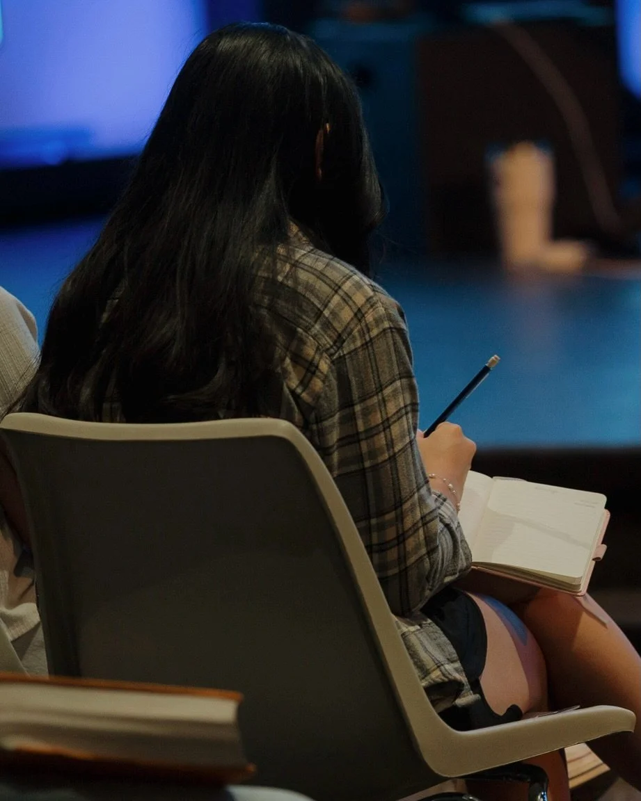 What if the biggest danger in relationships isn&rsquo;t what we don&rsquo;t know - but what we choose to ignore? 🚩
&bull;
Tonight at Wednesday Night Live, we&rsquo;re kicking off our Red Flags series by looking at the warning signs God places in our