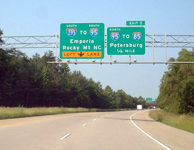 title-loans-petersburg-va.jpg