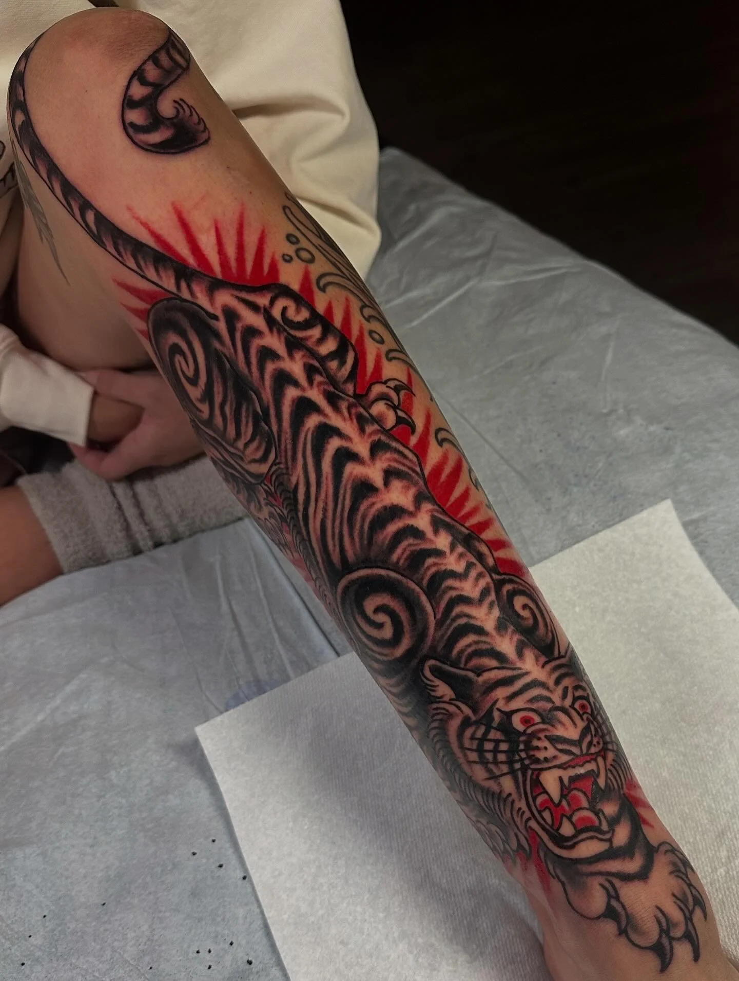 By @today.jr #spokanetattoo #ironandgoldtattoo #tiger