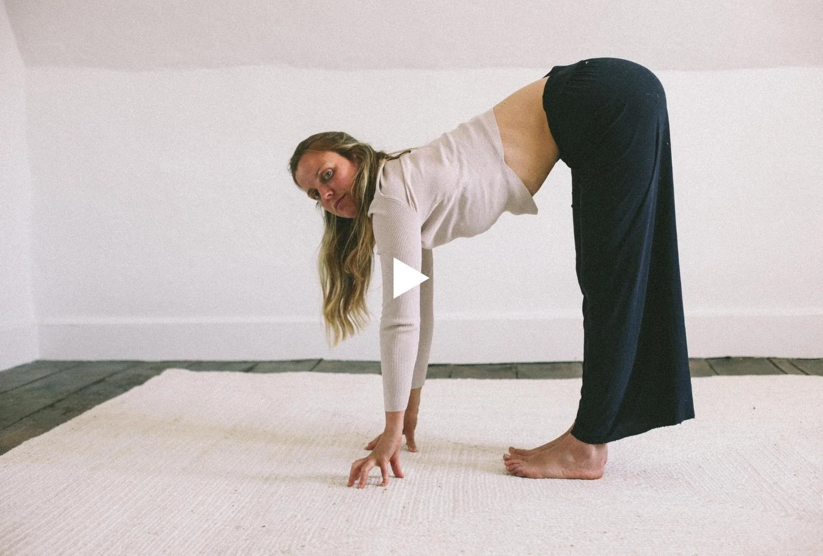 MOON • VINYASA  
