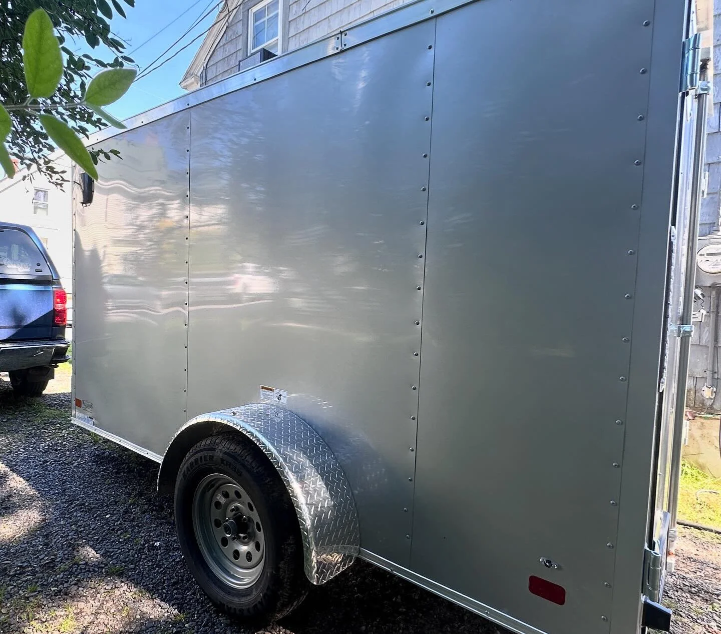✨🦪💥 Big News from Islesboro Oyster Co.!&hellip; we&rsquo;re retiring our hot dog cart and upgrading to a proper food trailer! 

This summer wasn&rsquo;t all about sales, we intentionally didn&rsquo;t harvest a lot&mdash;but rather, it was mostly ab