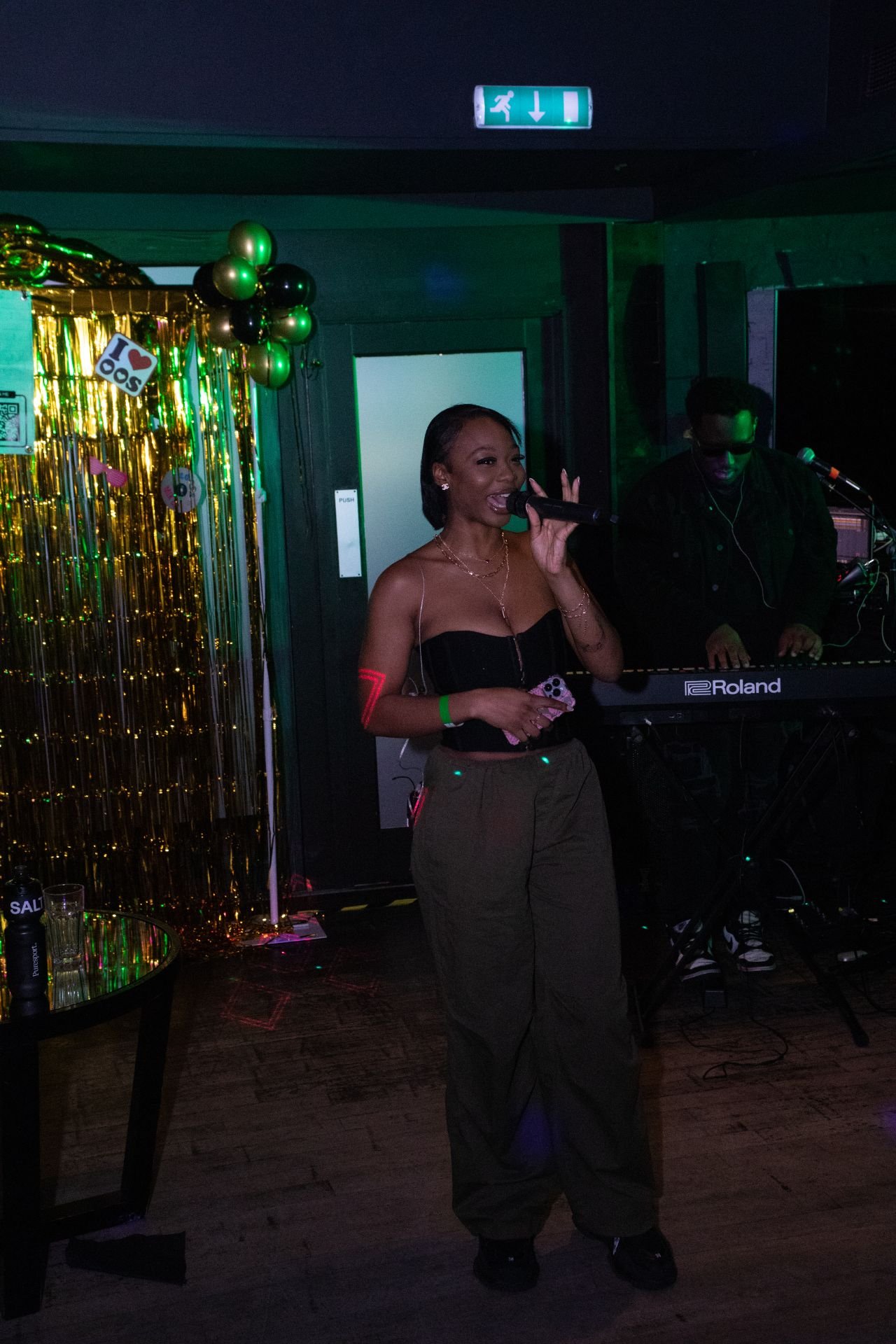 Vibe city 11-25-196.jpg