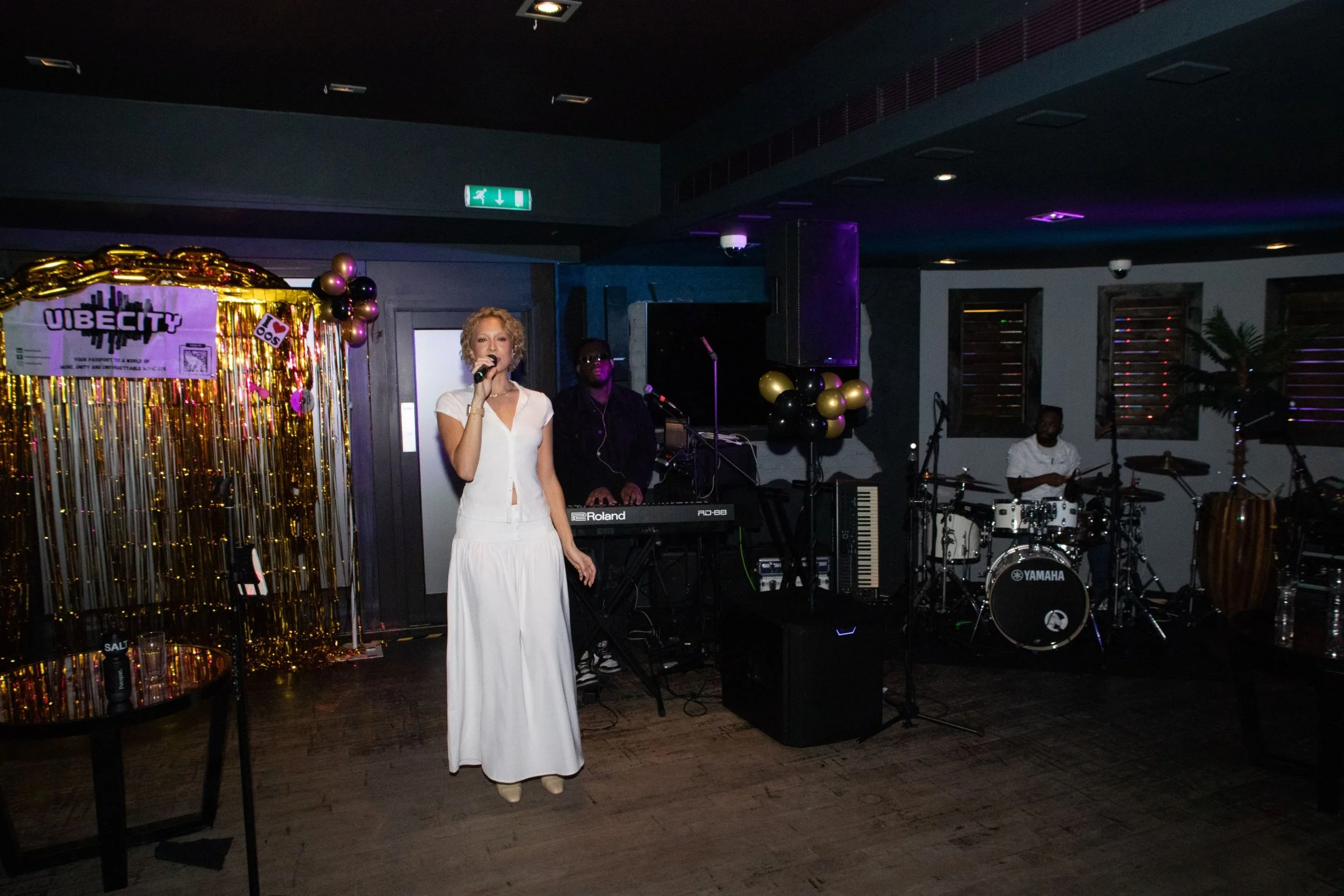 Vibe city 11-25-226.jpg