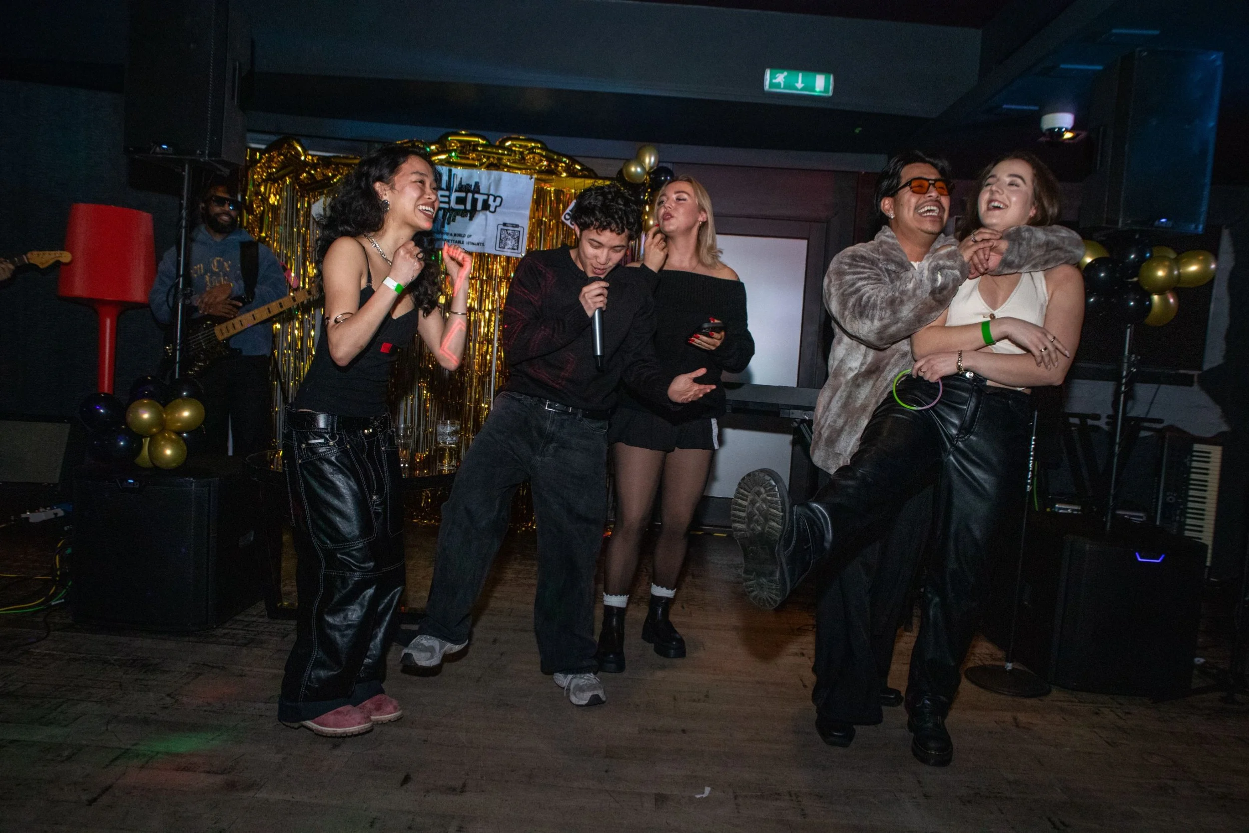 Vibe city 11-25-169.jpg