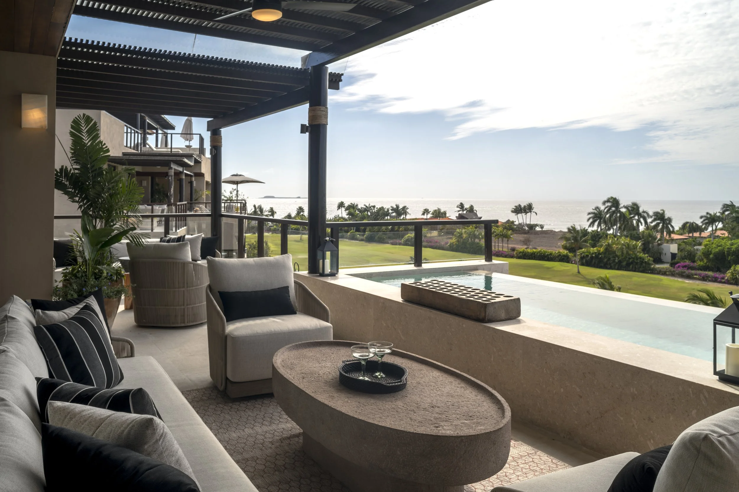 11 Terrace_DSC4004.jpg