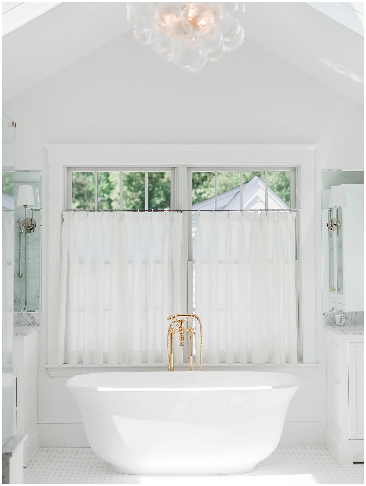 hingham-home-renovation-open-concept-white-oak-home-the-kerr-collective-photo_1715.jpg