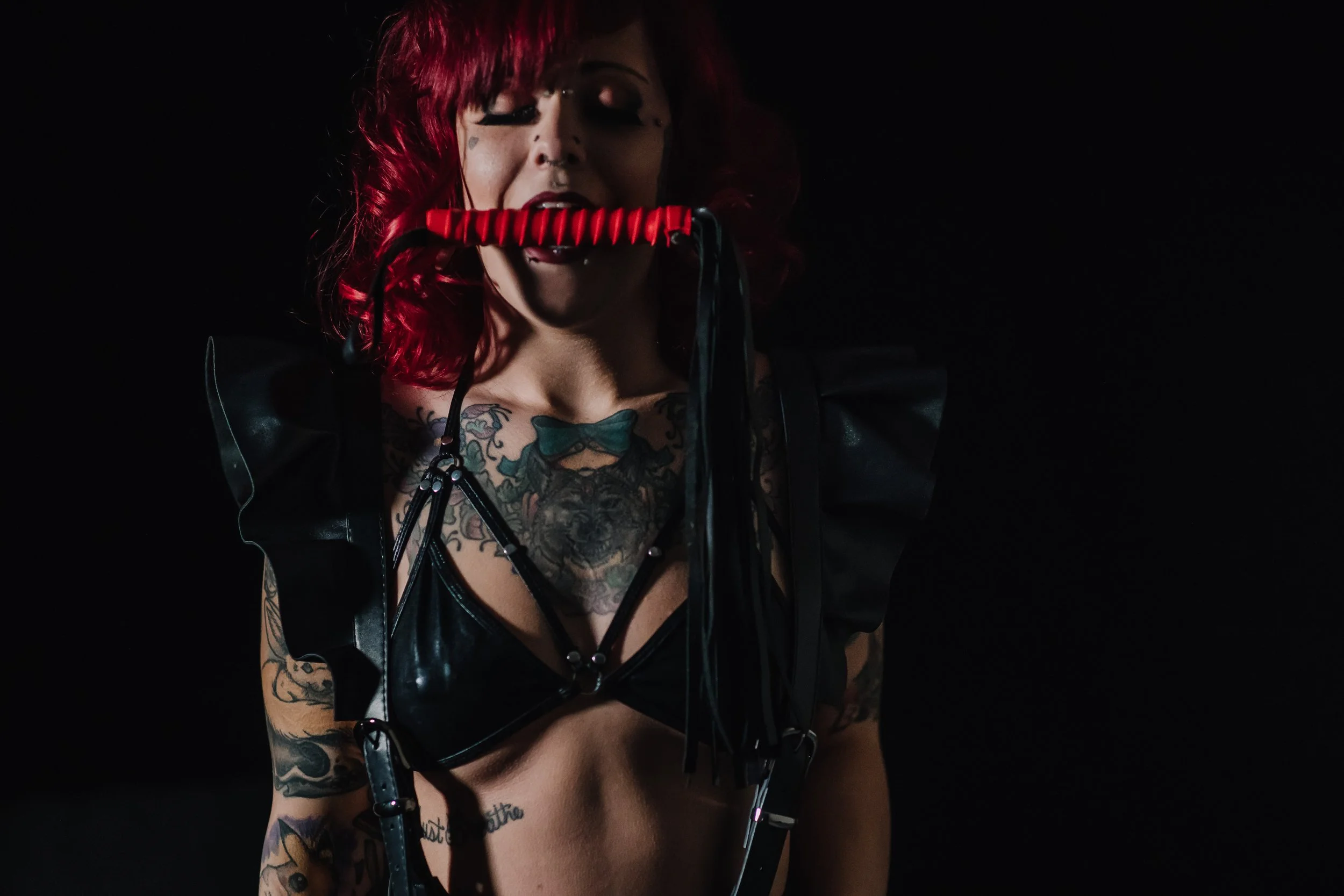 Kink boudoir photo women