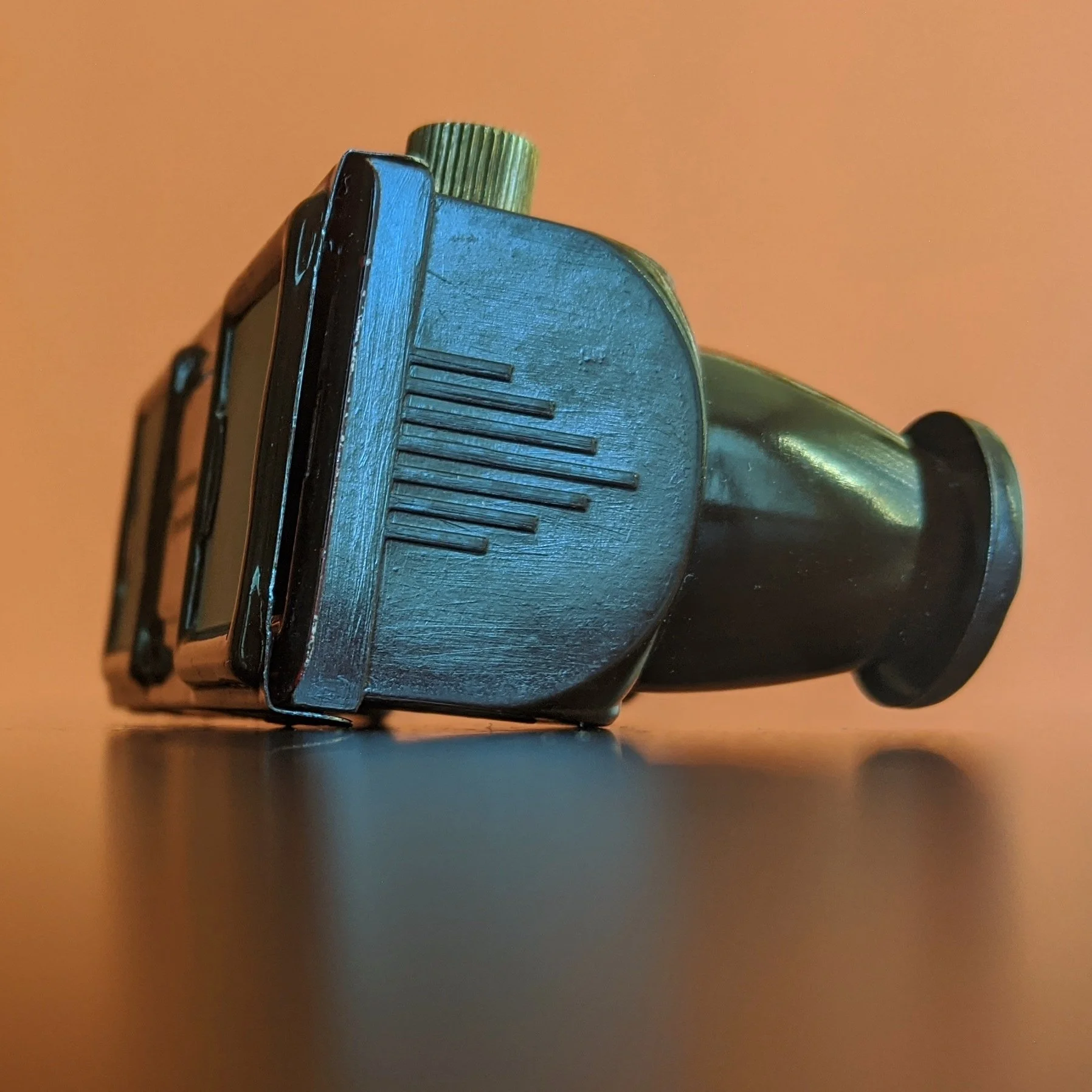 novelview-stereo-viewer-side.jpeg