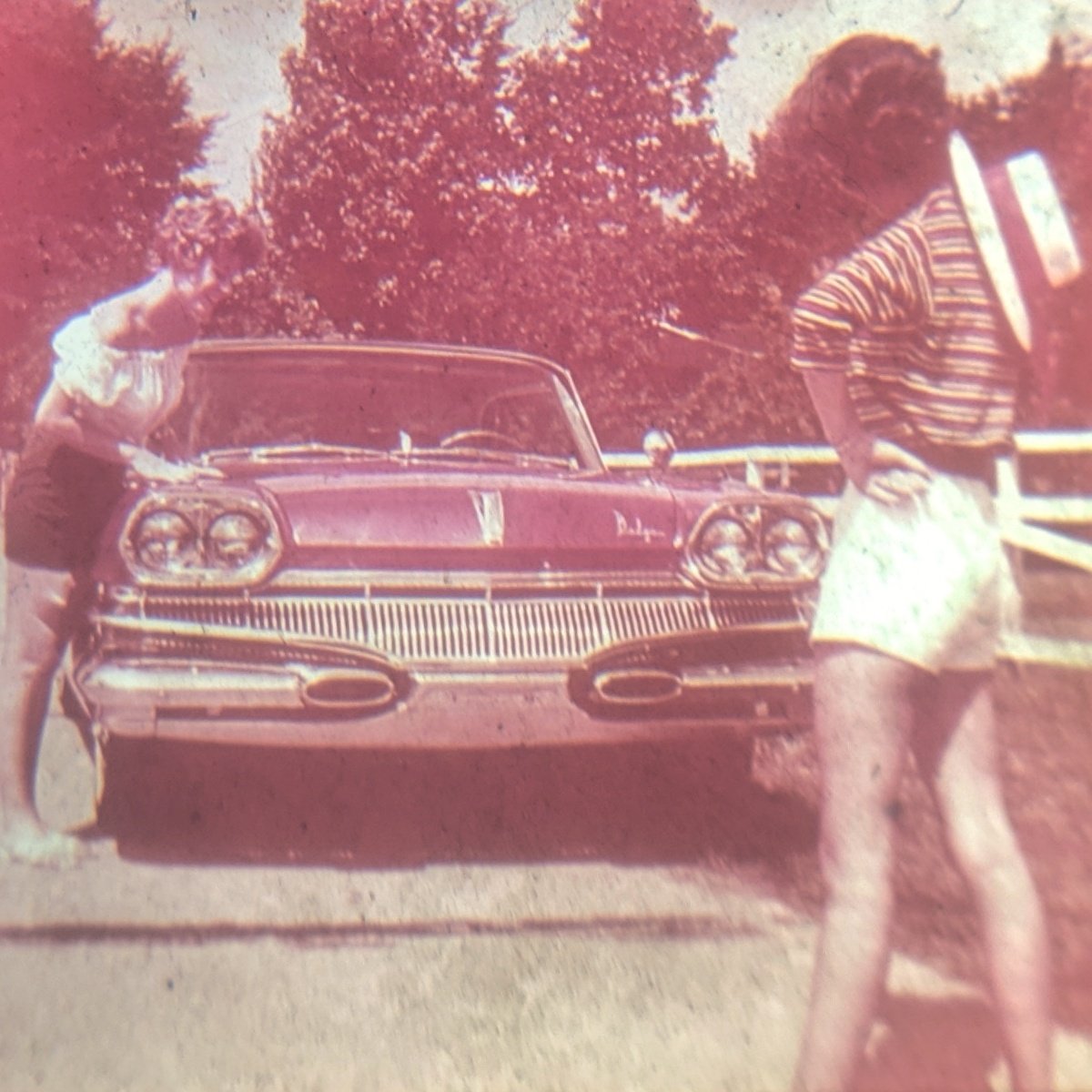 dodge-dart-stereoview-2.jpeg